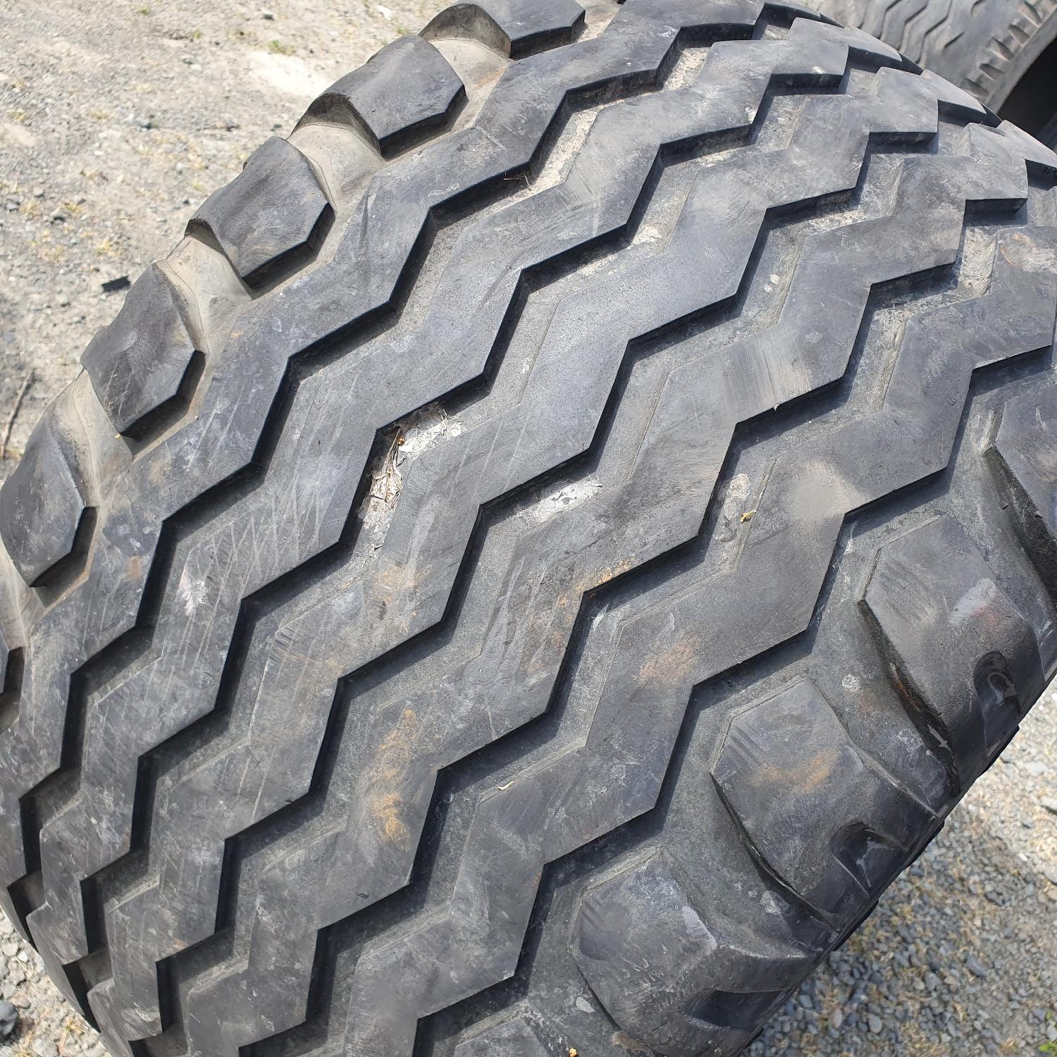  Cauciucuri 380/55-17  Trelleborg
