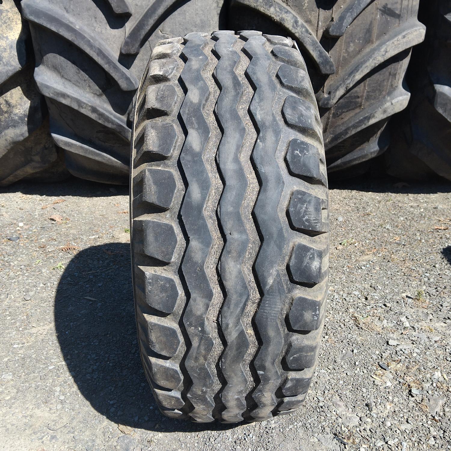  Cauciucuri 10.0/75-15  Goodyear