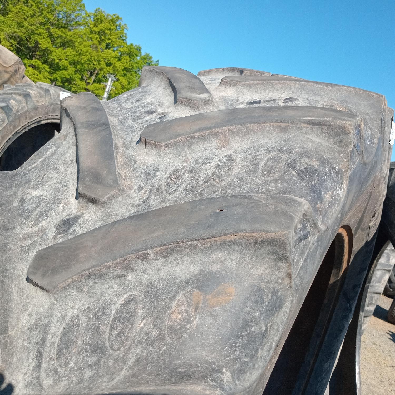  Cauciucuri 520/70R38  Bkt