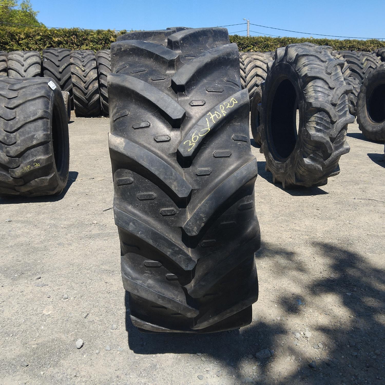  Cauciucuri 360/70R20  Kleber