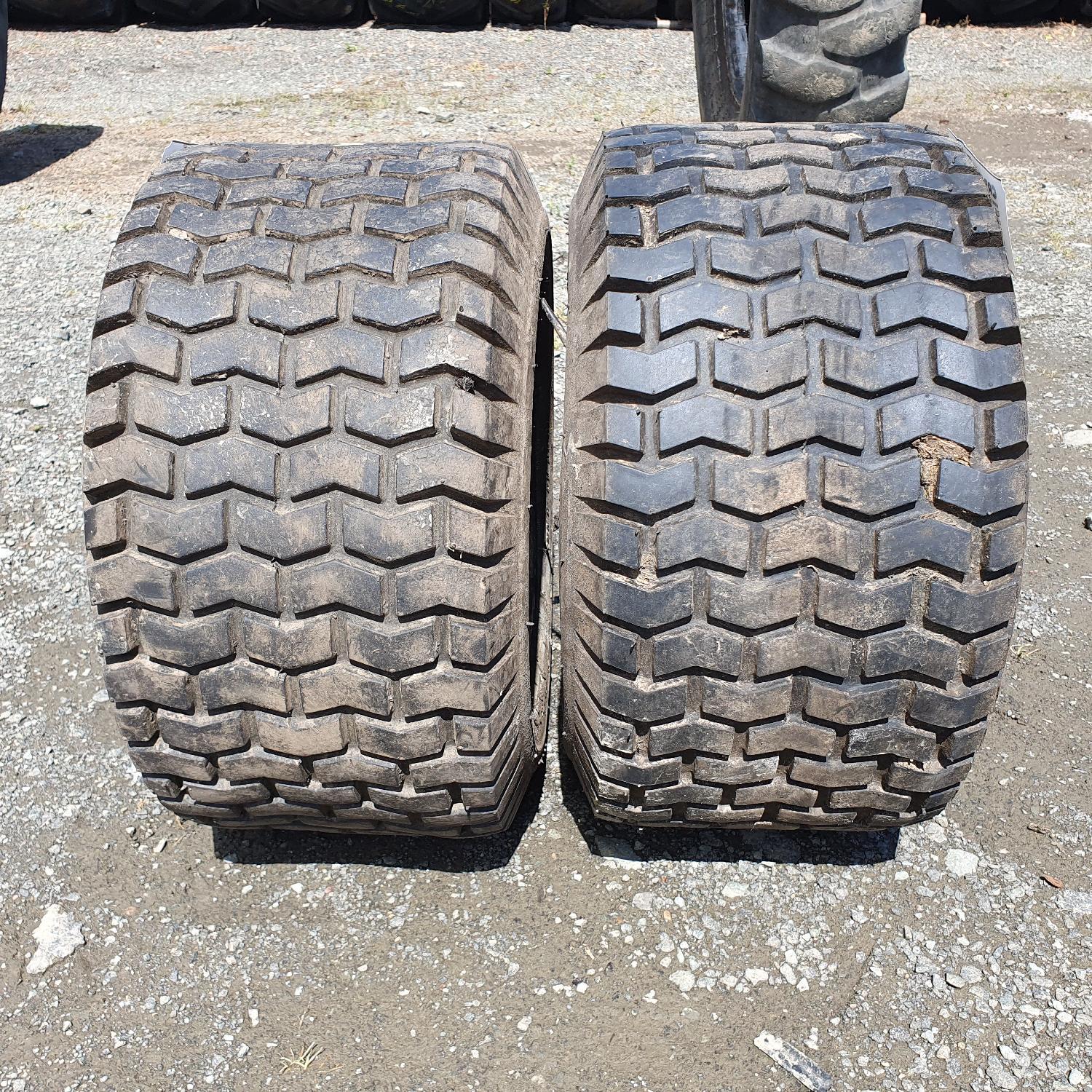 Cauciucuri 18x8.50-8  Carlisle