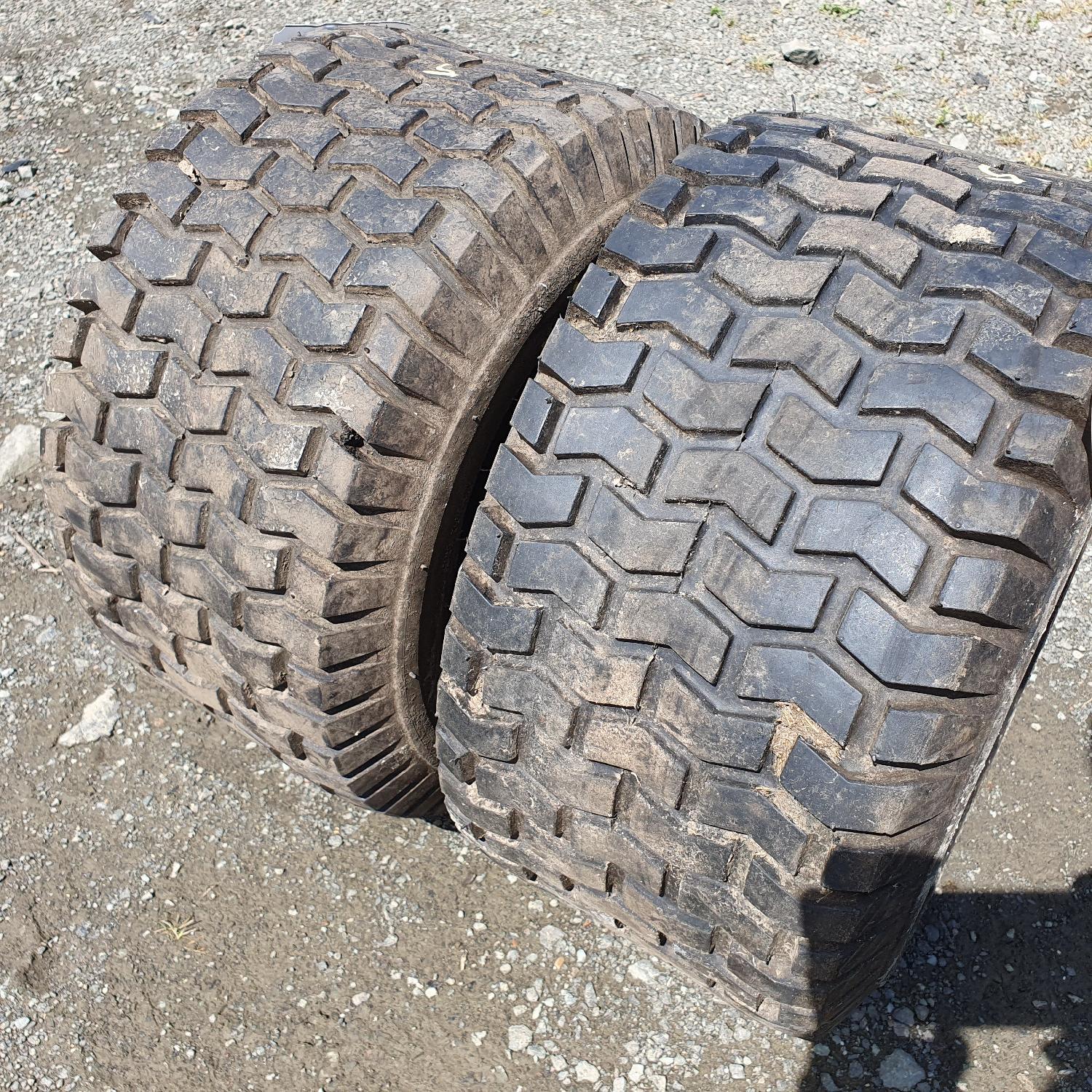  Cauciucuri 18x8.50-8  Carlisle