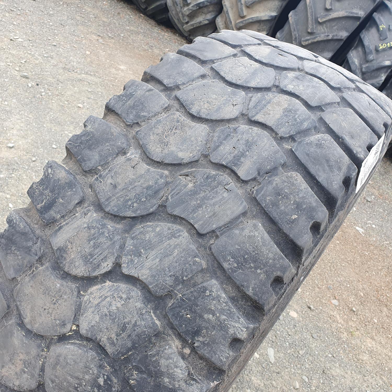  Cauciucuri 395/85R20  Michelin