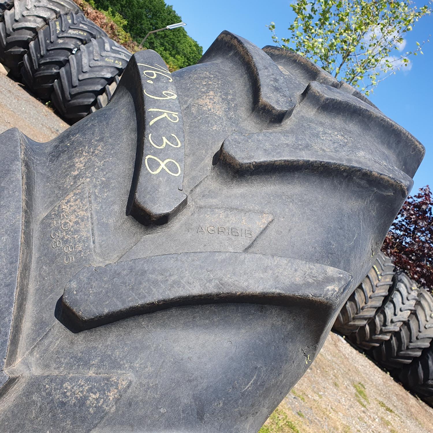  Cauciucuri 420/85R38 (16.9R38) Michelin