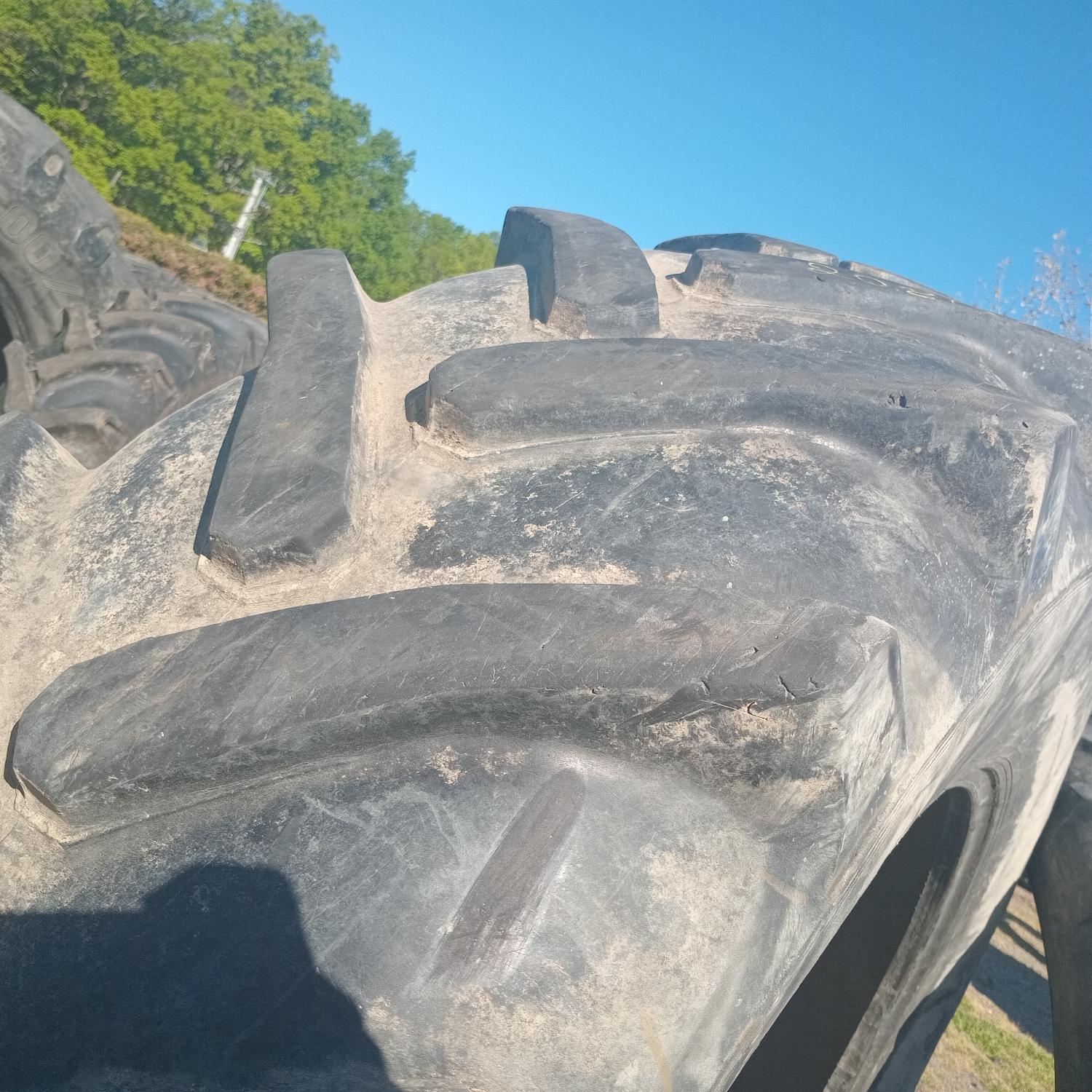  Cauciucuri 20.8R38 (520/85R38) Mitas