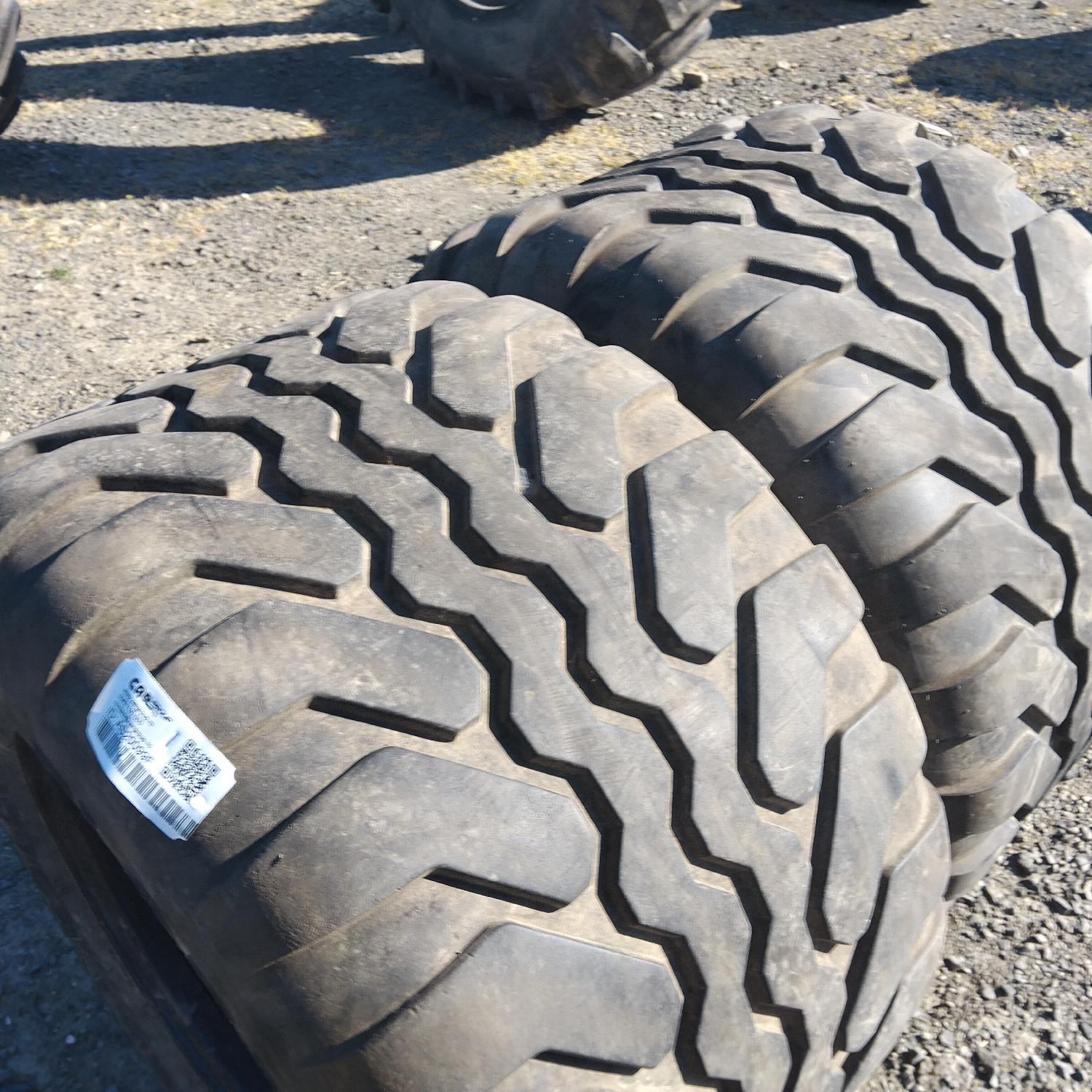  Cauciucuri 500/50R17  Vredestein