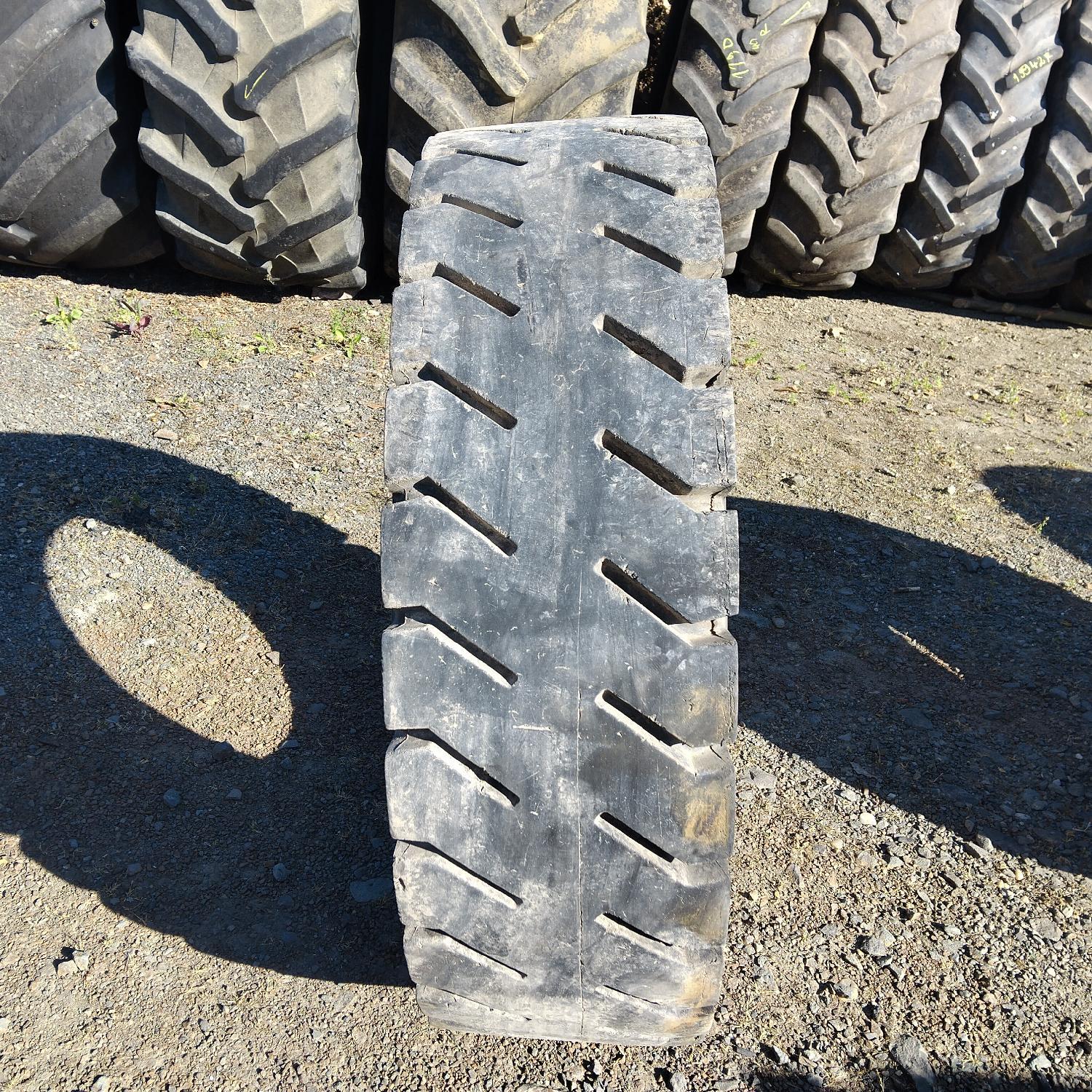  Cauciucuri 10.00R20  Michelin