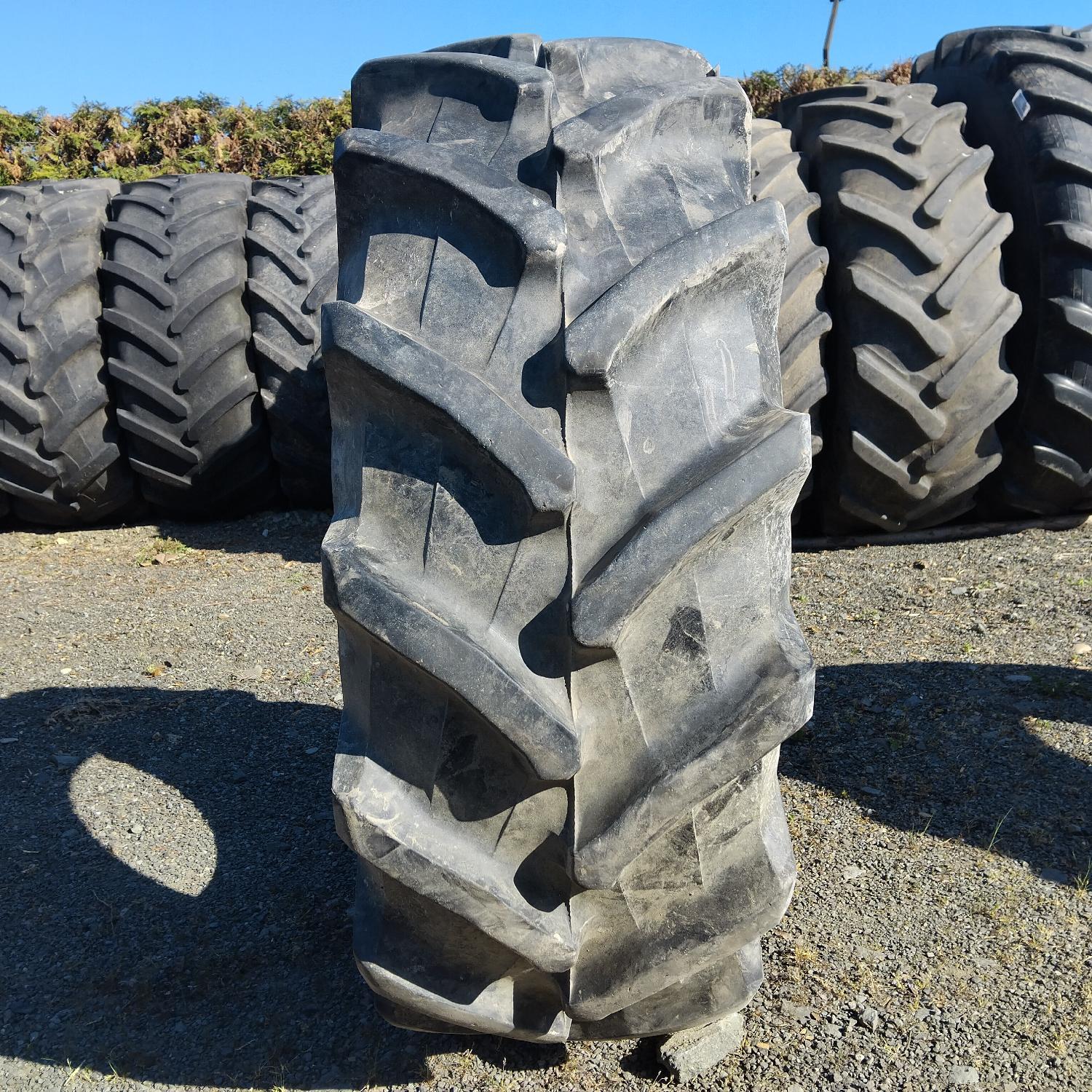  Cauciucuri 420/70R24  Pirelli