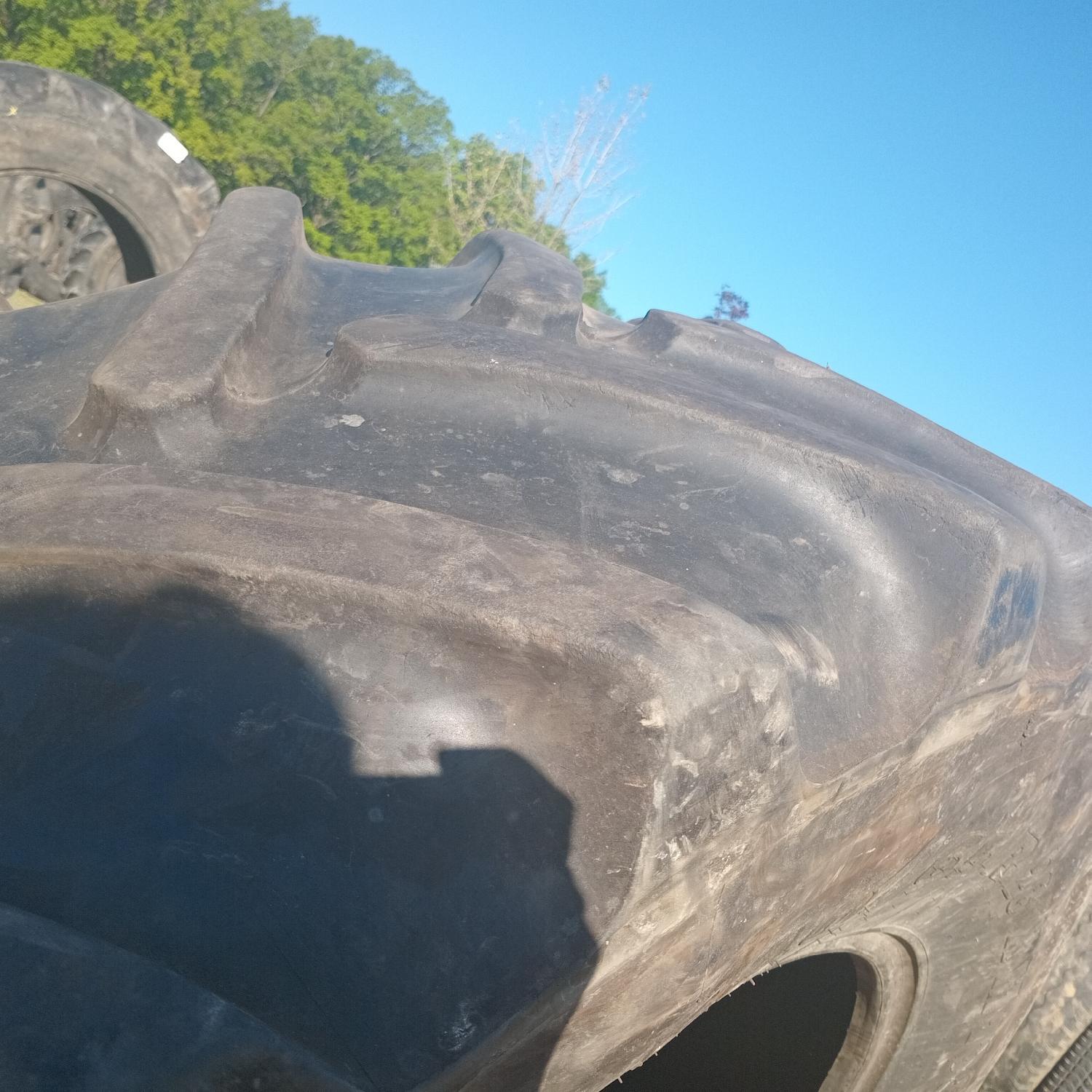  Cauciucuri 540/65R28  Michelin
