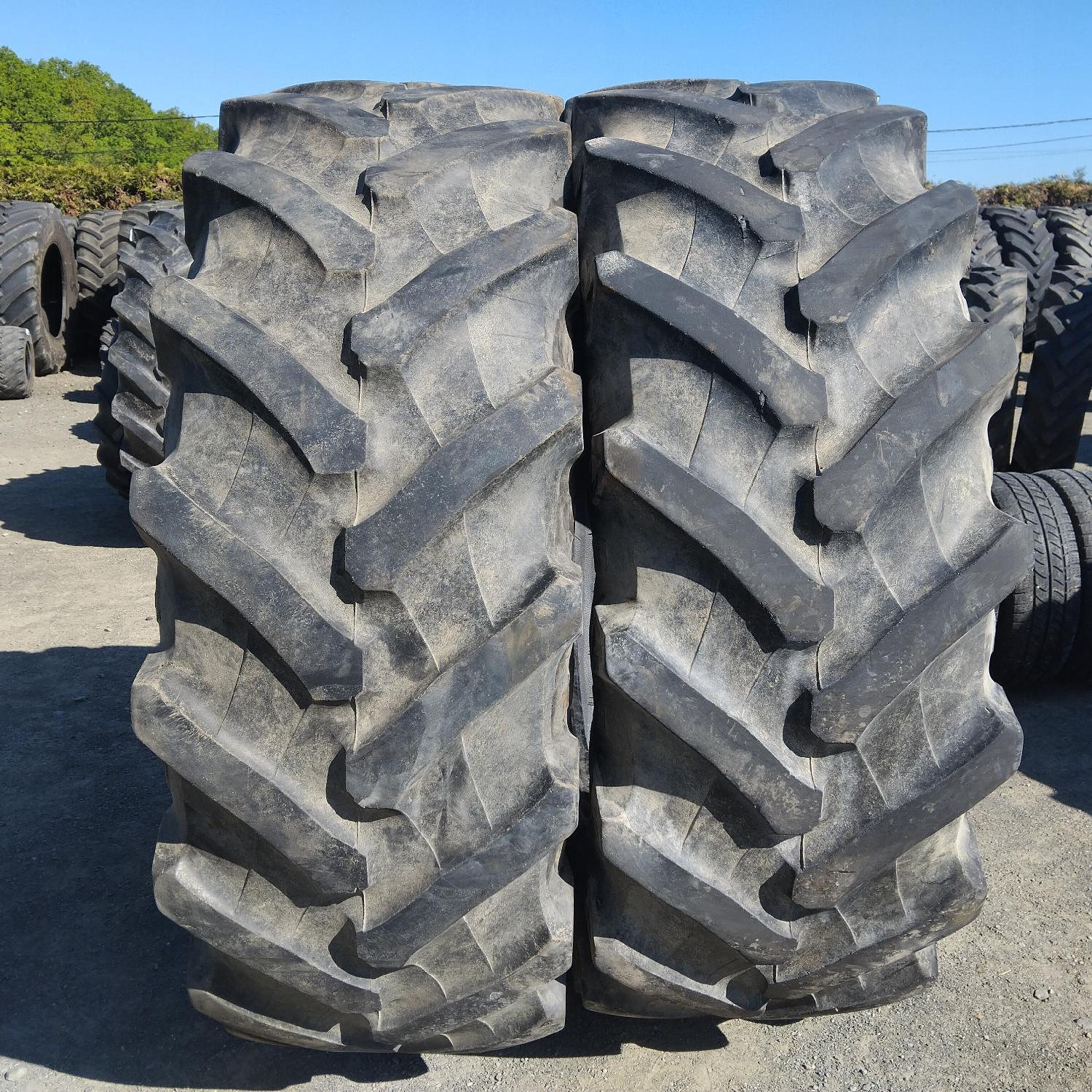  Cauciucuri 520/70R38  Pirelli