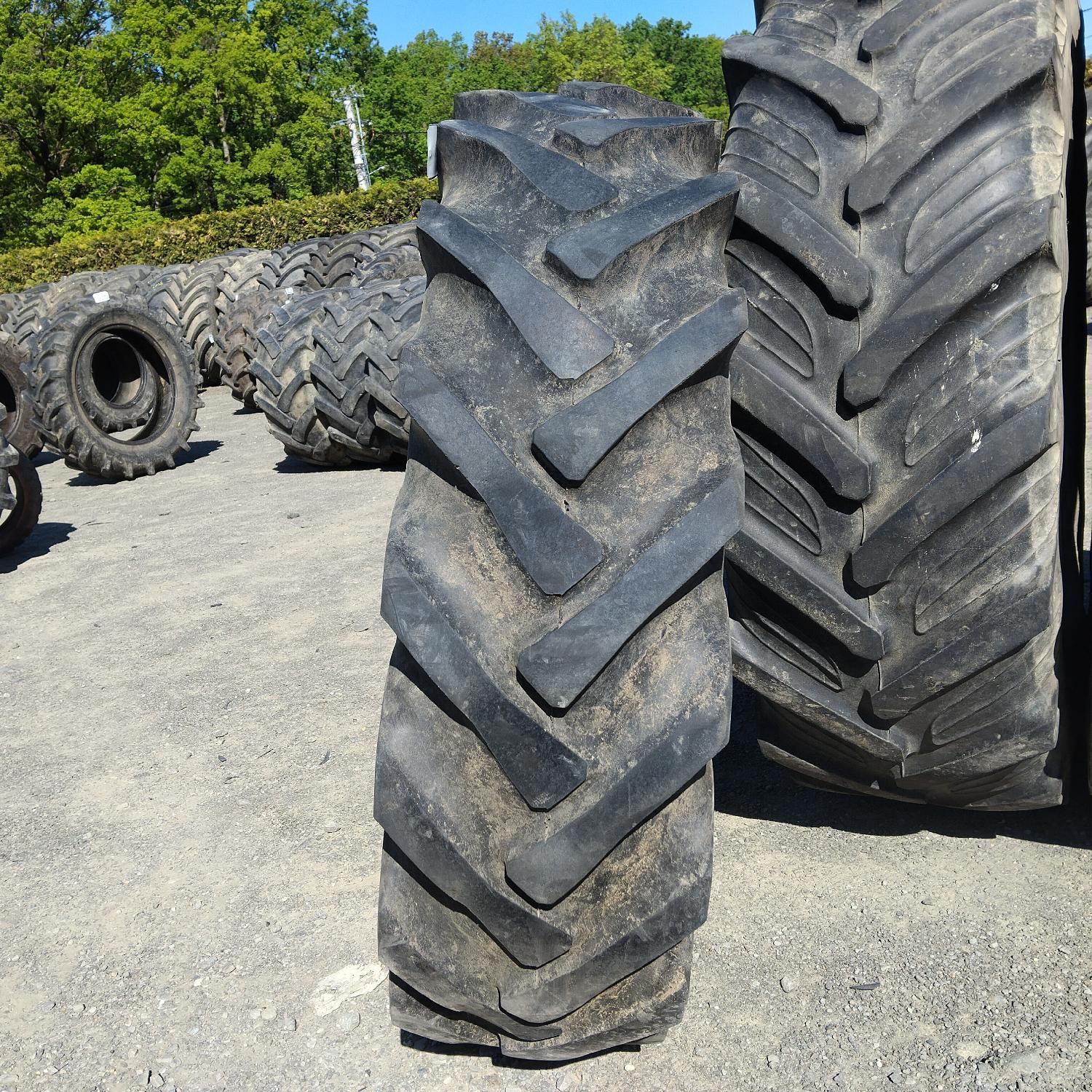  Cauciucuri 12.4-28 (320/85R28) Goodyear