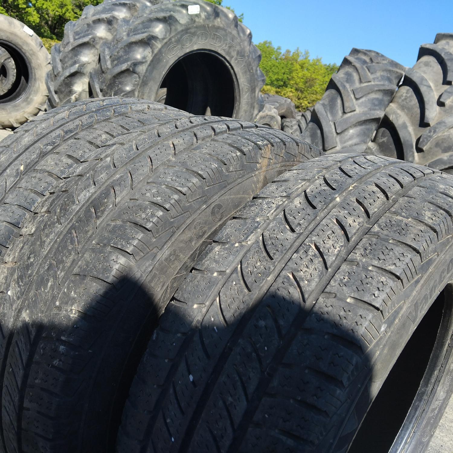  Cauciucuri 215/65R16C  Continental