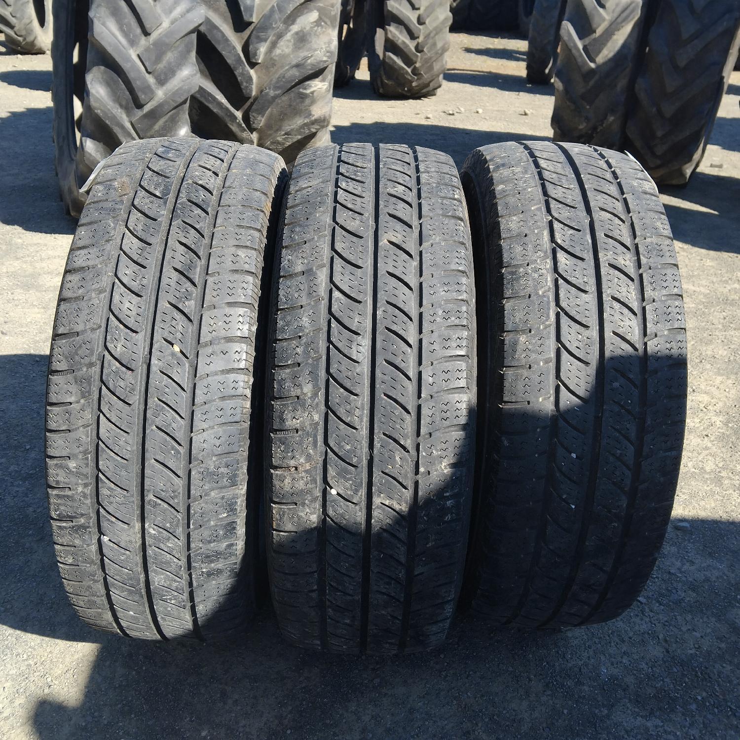  Cauciucuri 215/65R16C  Continental