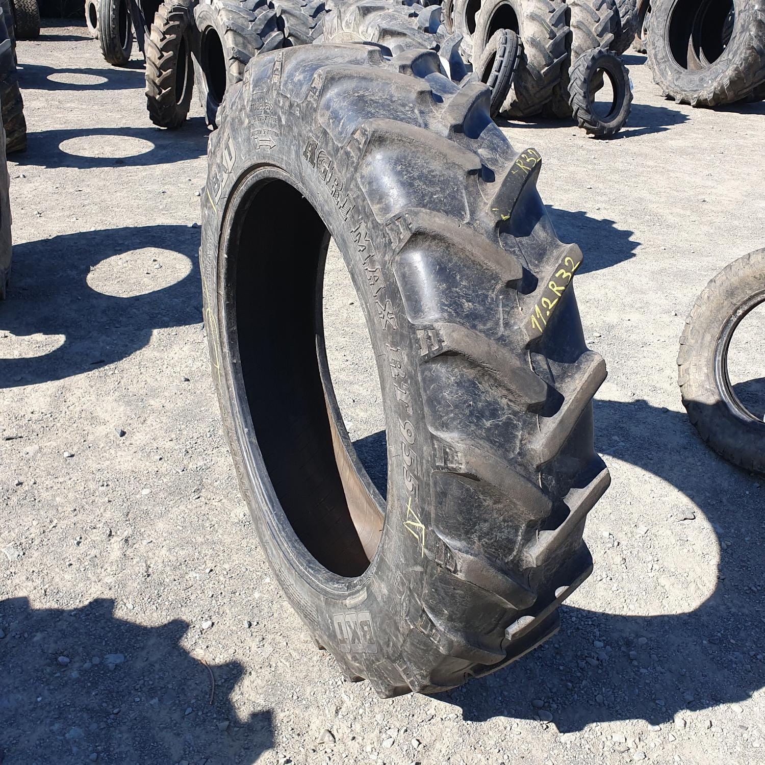  Cauciucuri 270/95R32 (11.2R32) Bkt