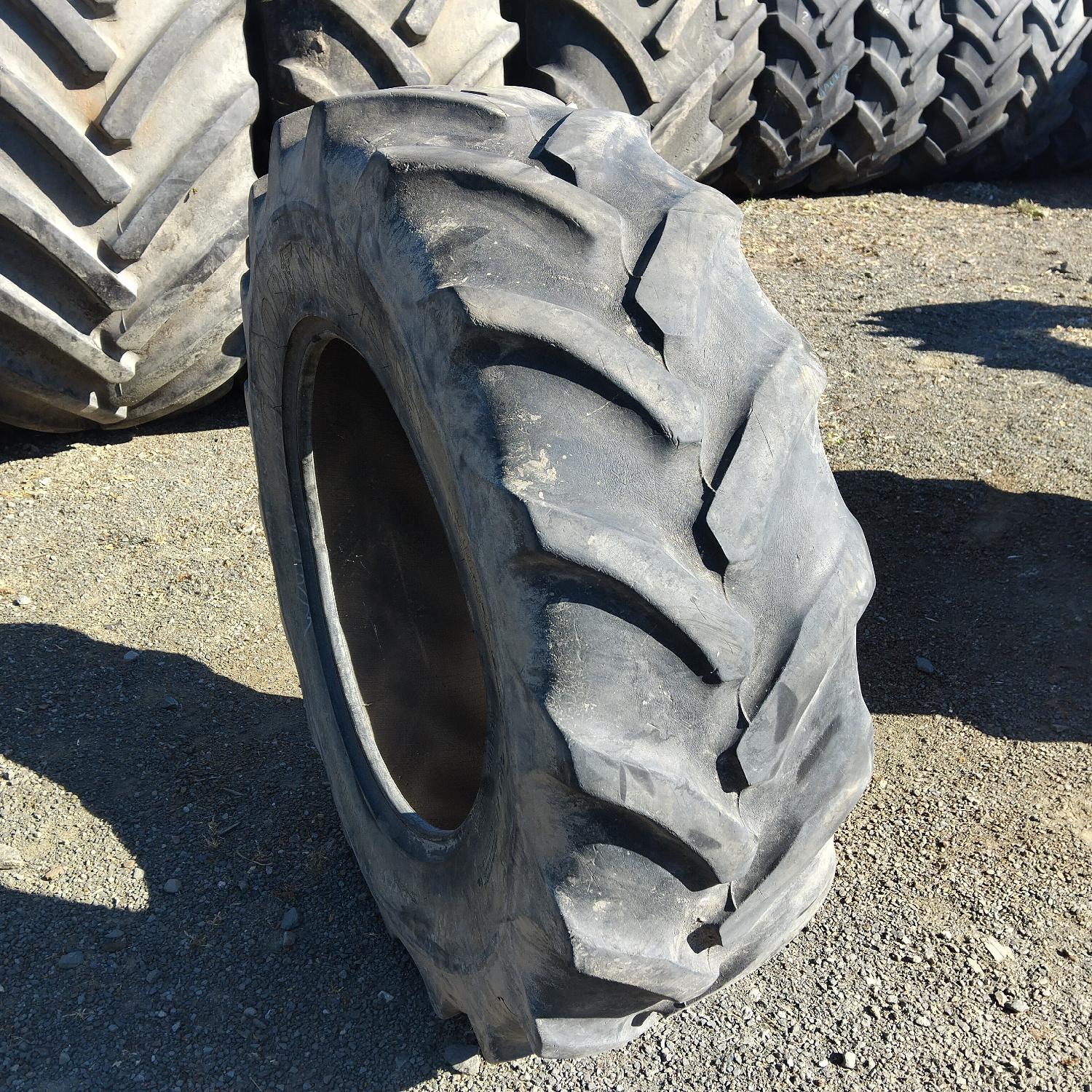  Cauciucuri 13.6R24 (340/85R24) Goodyear