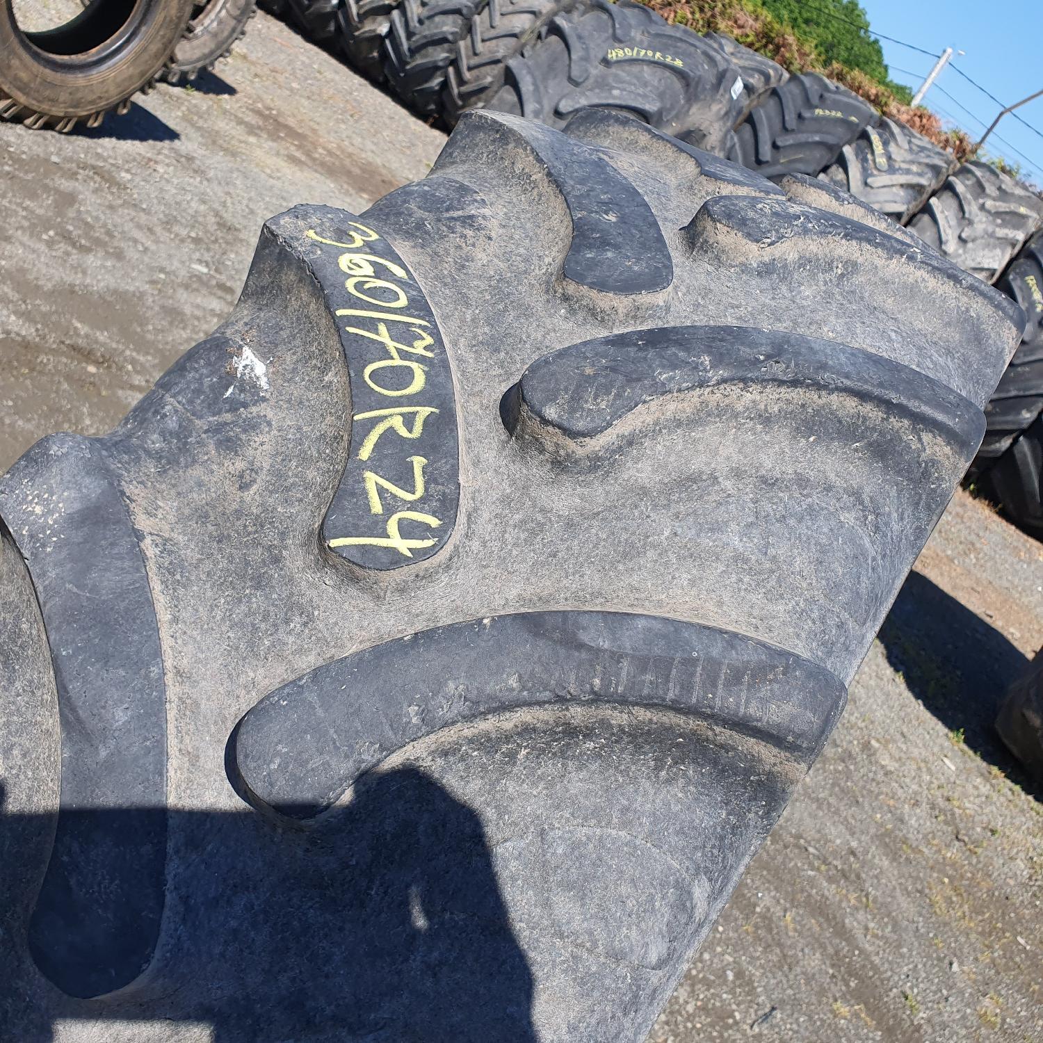  Cauciucuri 360/70R24  Linglong