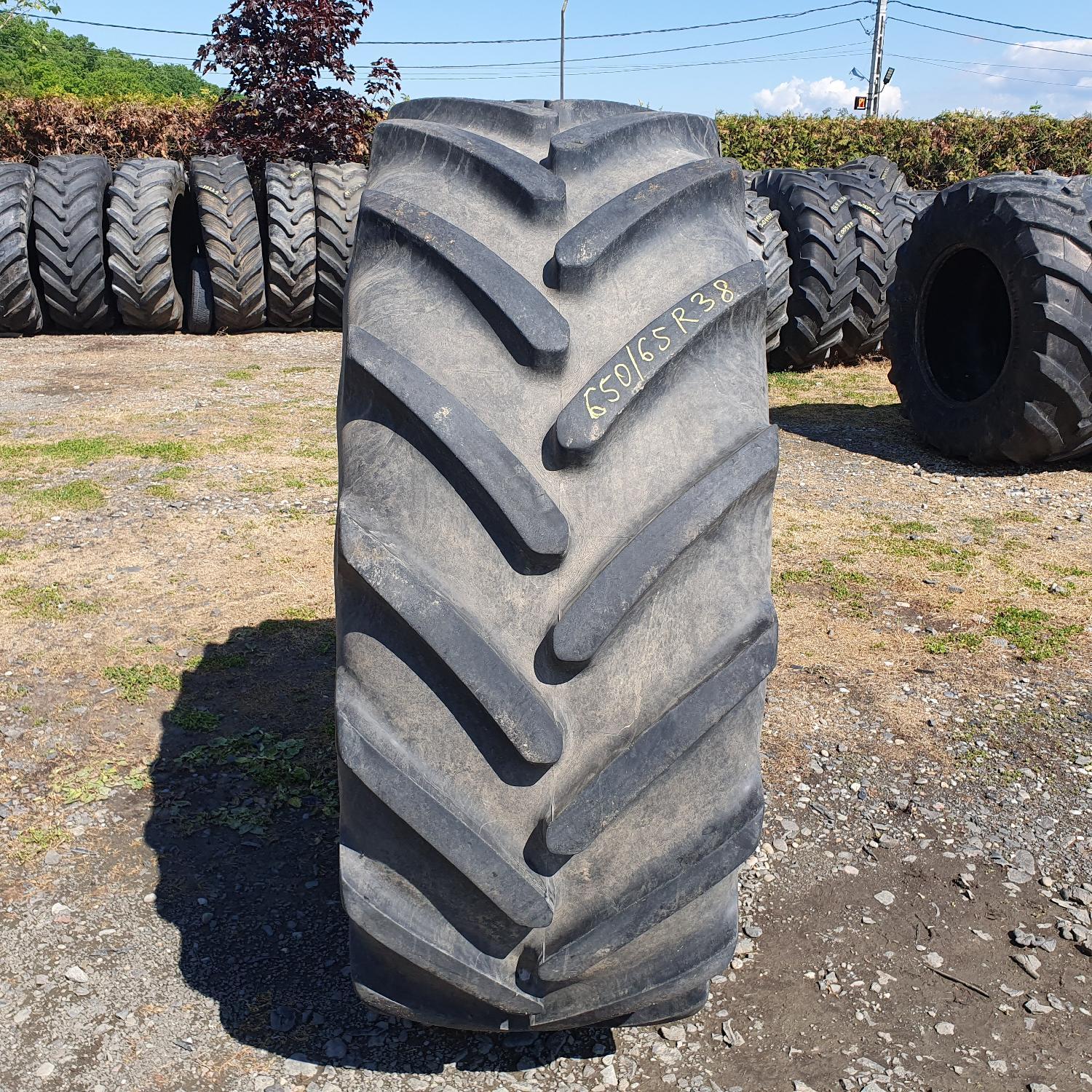  Cauciucuri 650/65R38  Michelin