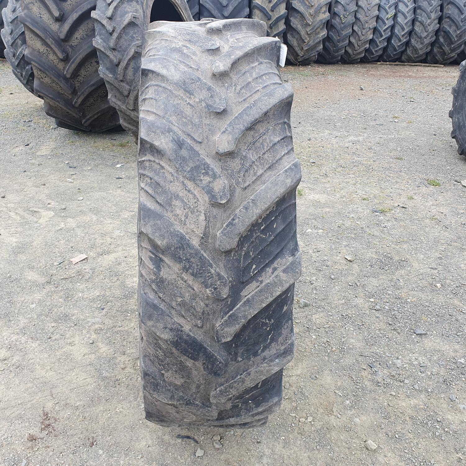 Cauciucuri 13.6R28 (340/85R28) Taurus