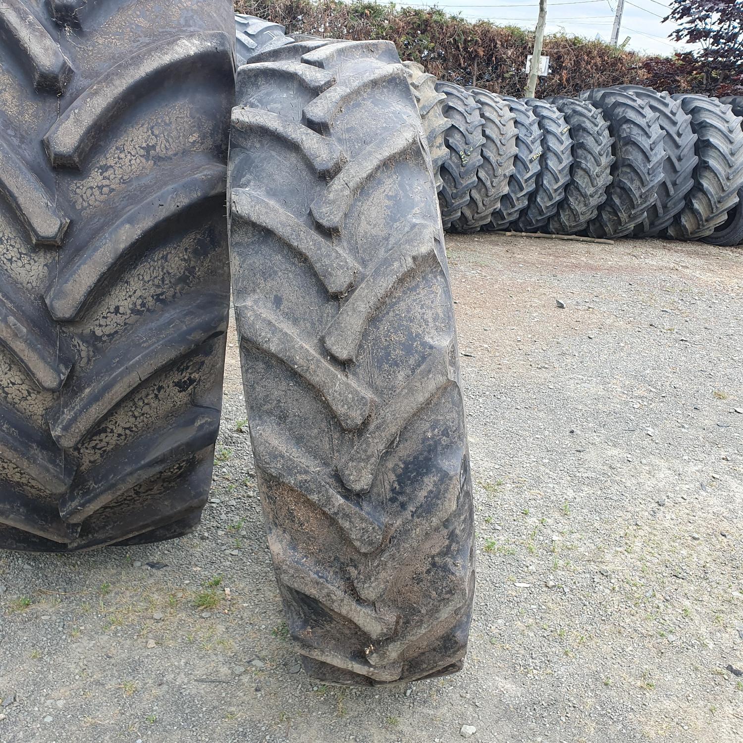  Cauciucuri 15.5-38 (400/75R38) Ceat