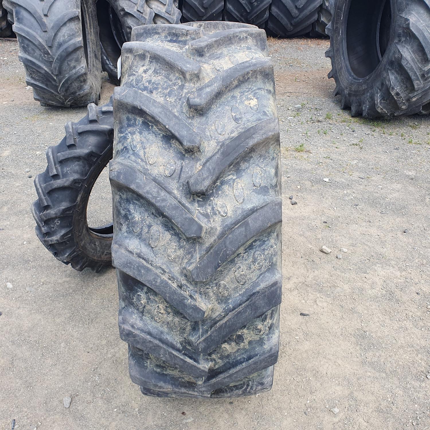  Cauciucuri 380/70R24  Bkt