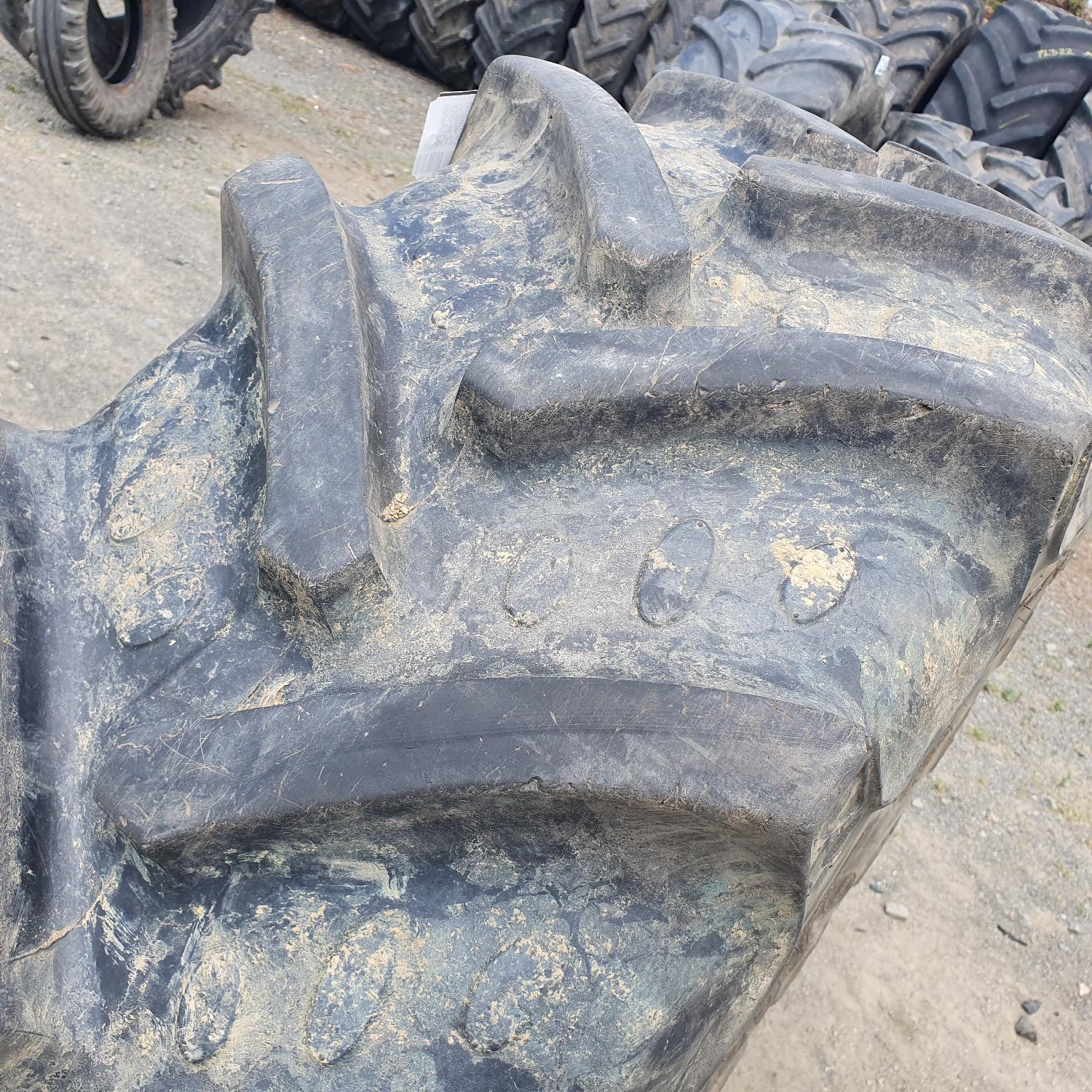  Cauciucuri 380/70R24  Bkt