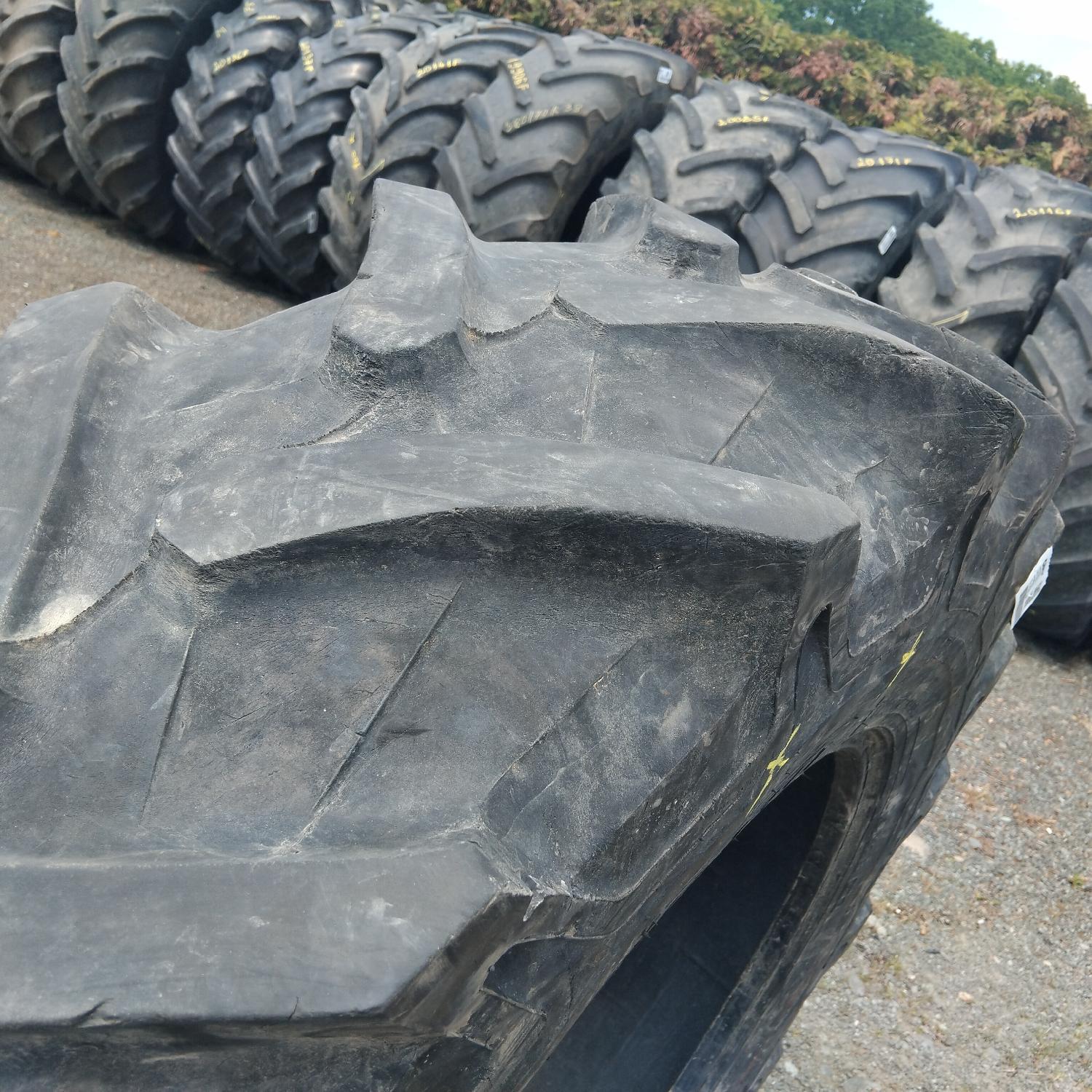  Cauciucuri 14.9R28 (380/85R28) Pirelli