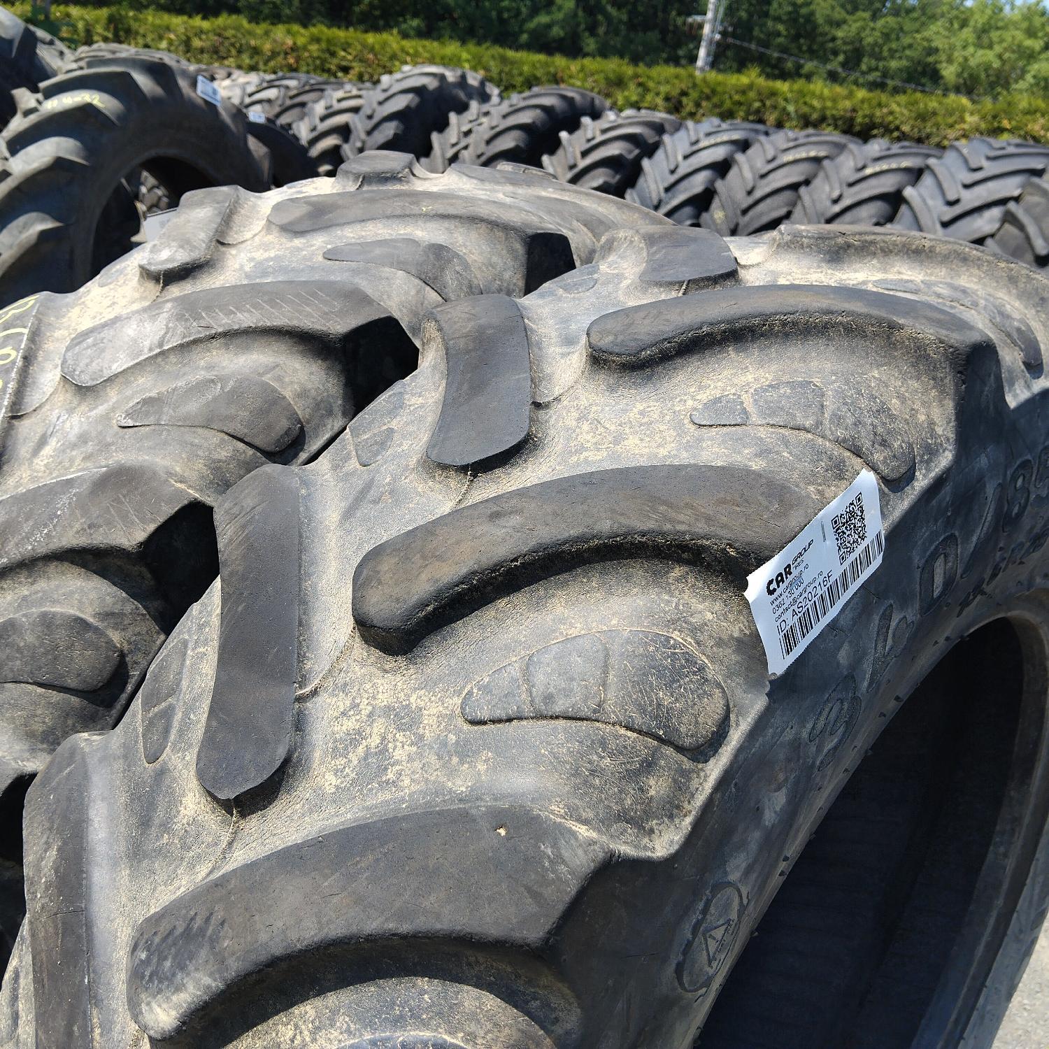  Cauciucuri 340/85R28 (13.6	R28) Universal