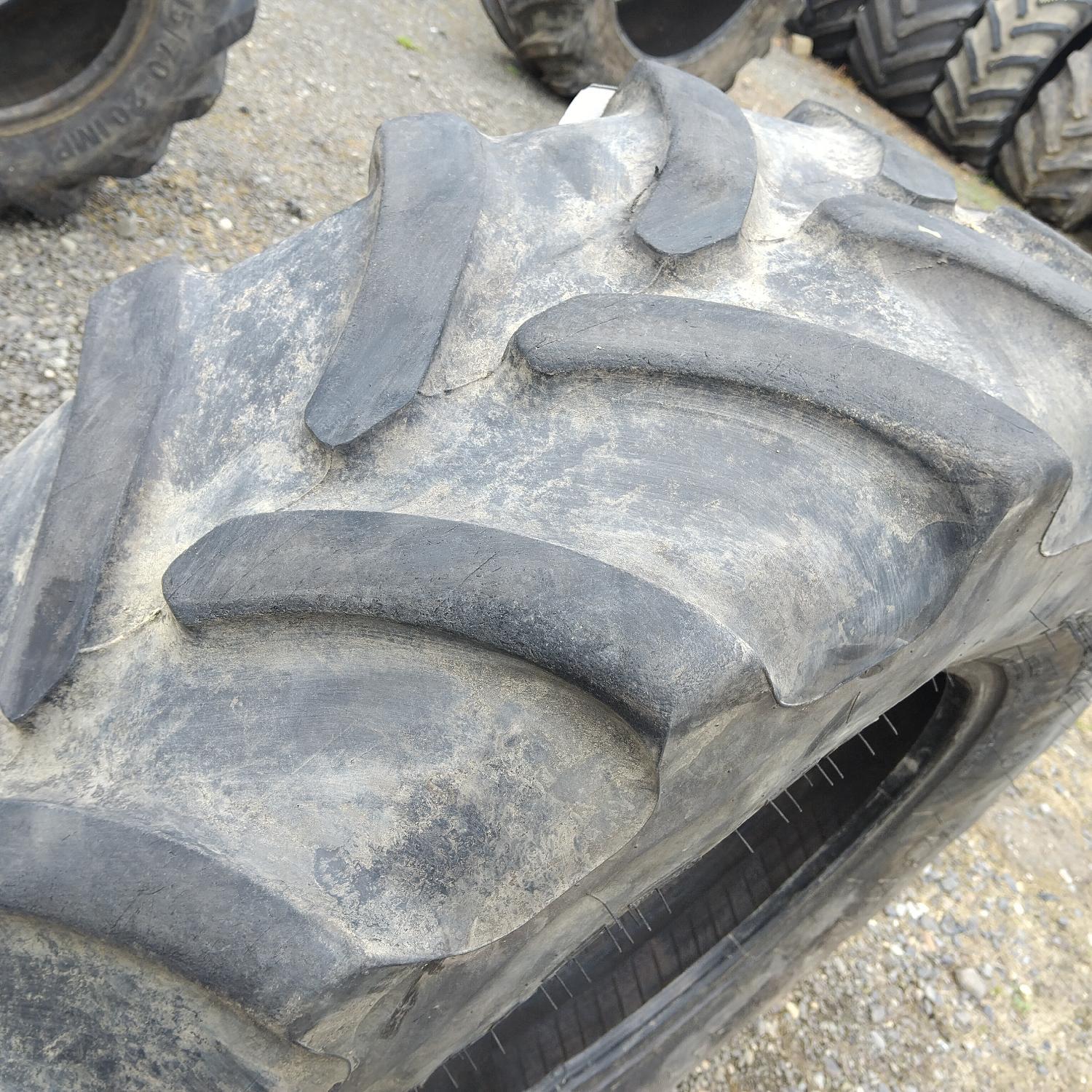  Cauciucuri 380/70R24  Firestone