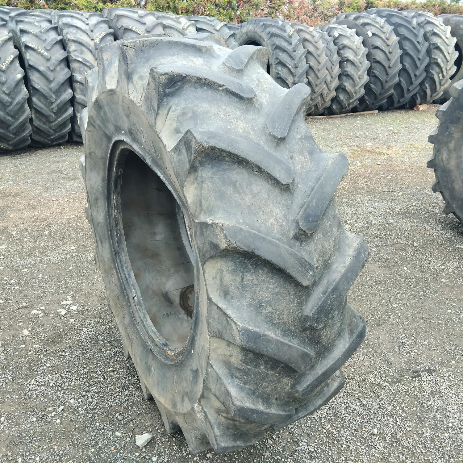  Cauciucuri 16.9R28 (420/85R28) Michelin