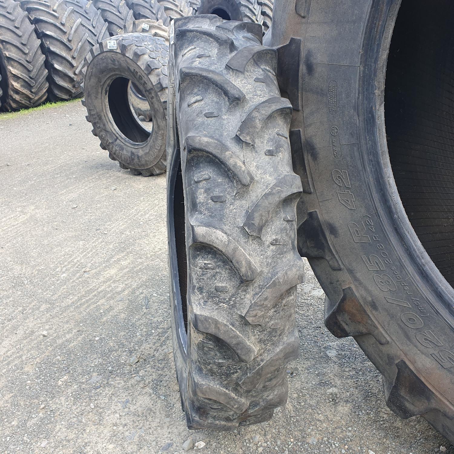  Cauciucuri 9.5R28 (250/85R28) Kleber