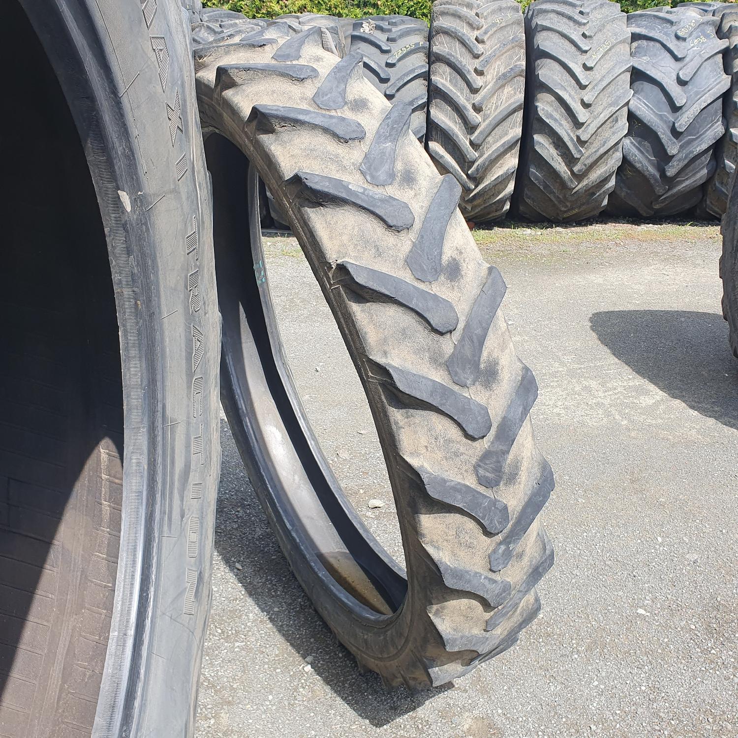  Cauciucuri 8.3-42  Dunlop