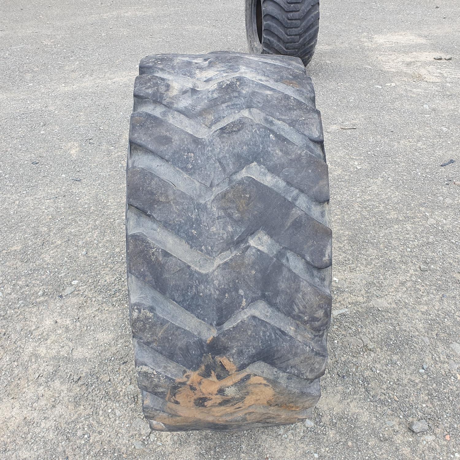  Cauciucuri 405/70R18  Firestone