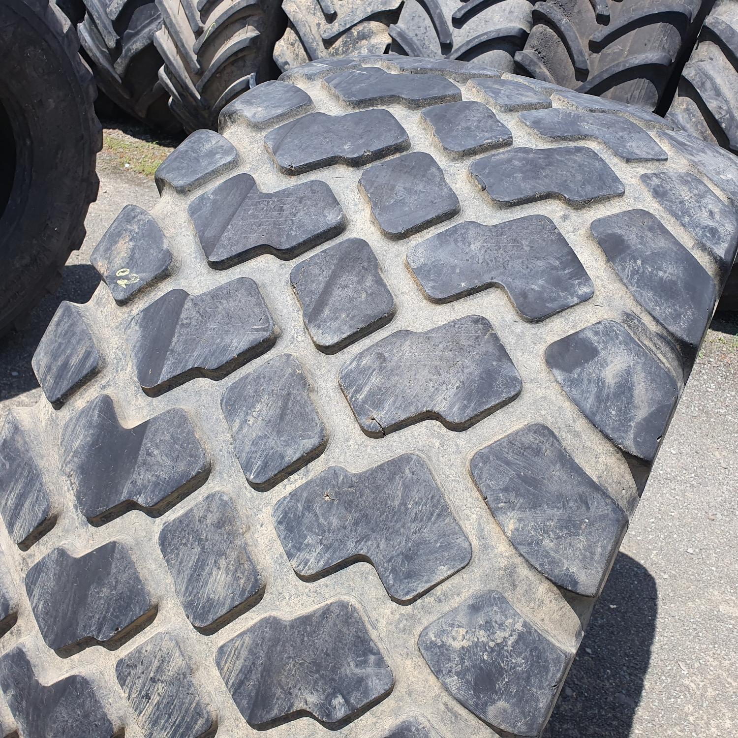  Cauciucuri 600/55R26.5  Alliance