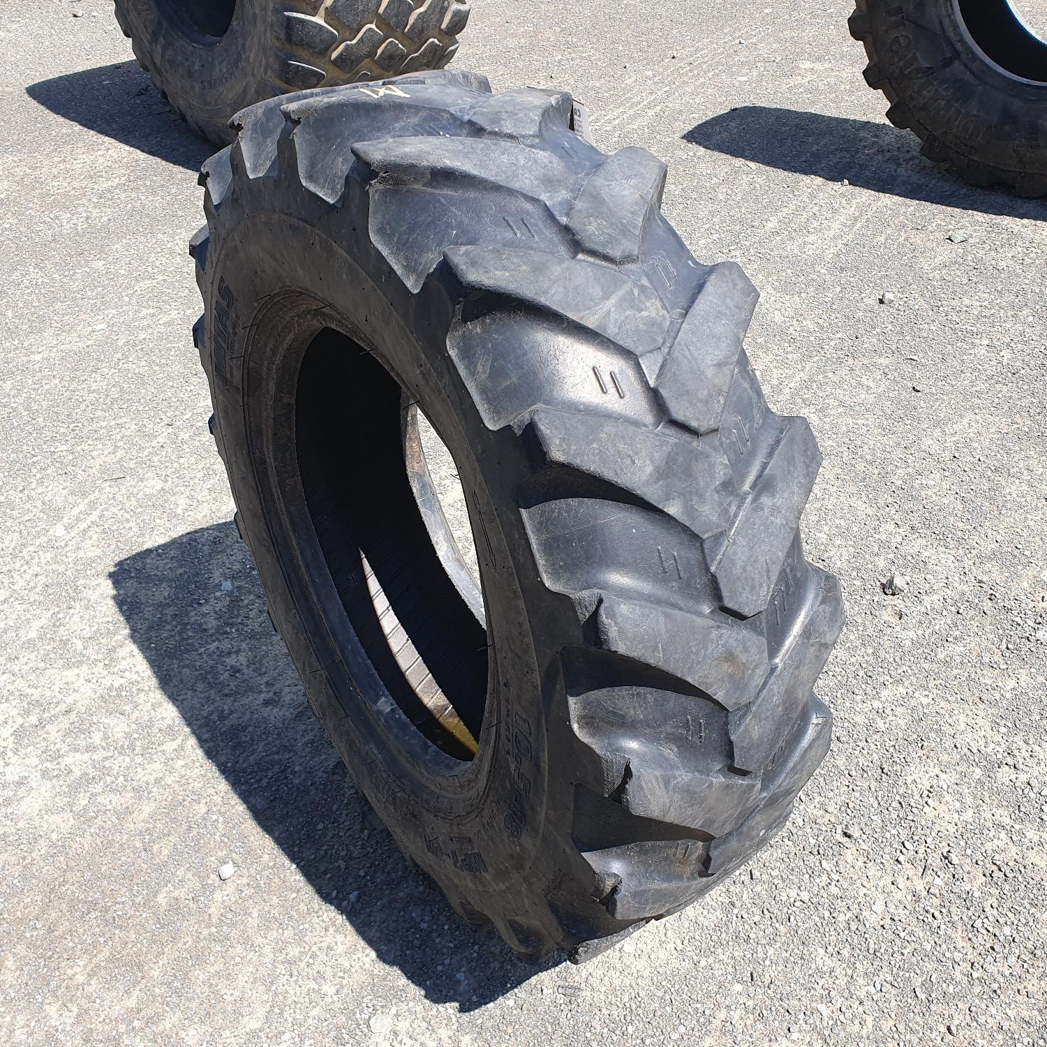  Cauciucuri 10.5-18 (10.5/80R18) Mitas