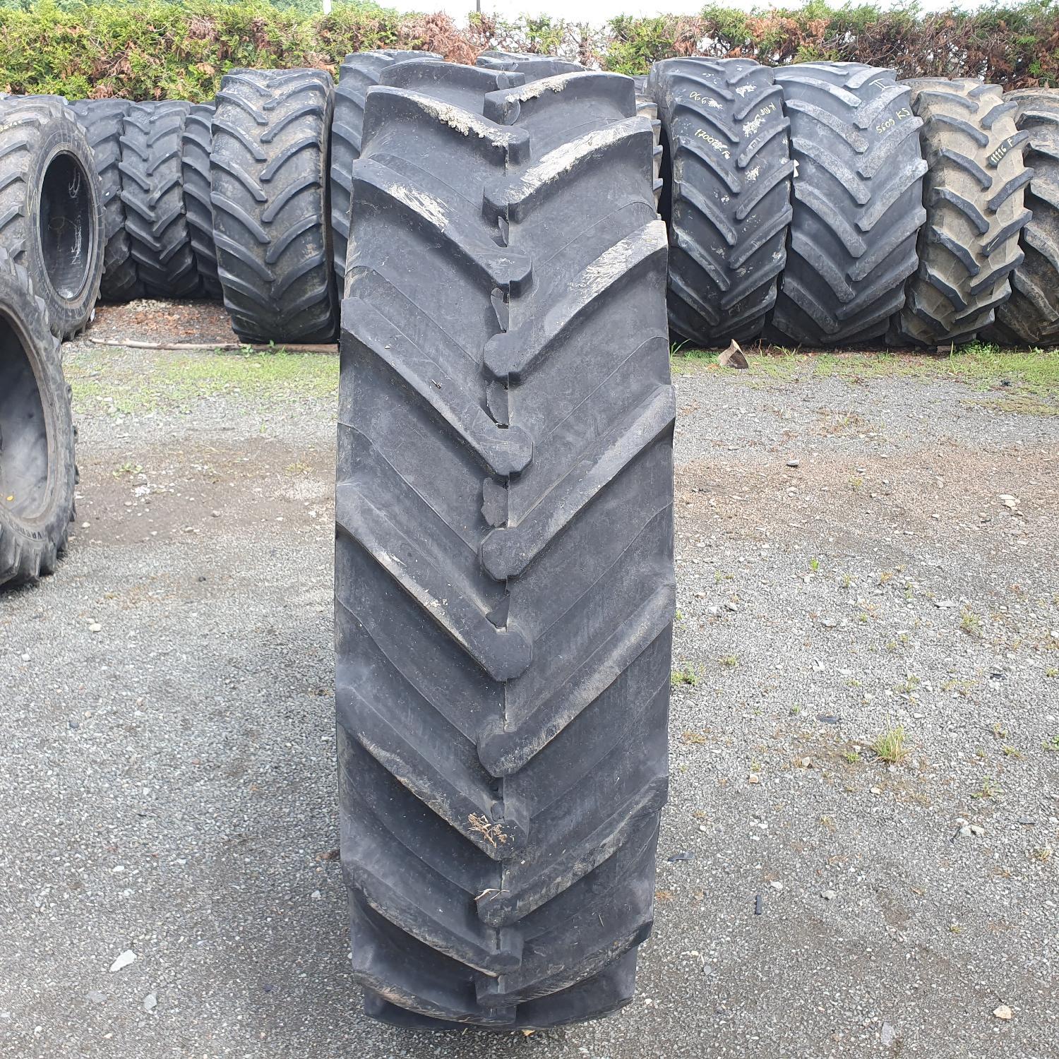  Cauciucuri 16.9R38 (420/85R38) Dneproshina