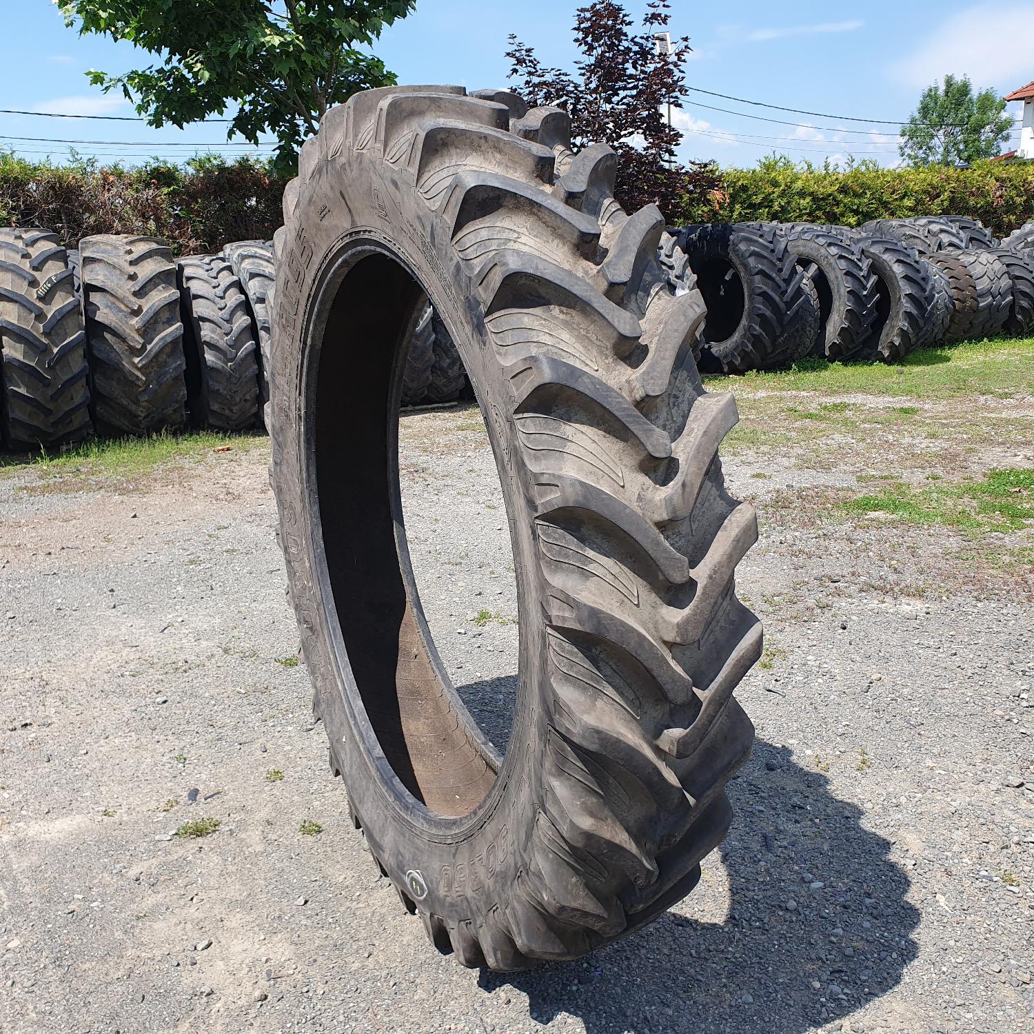  Cauciucuri 380/90R50  Taurus