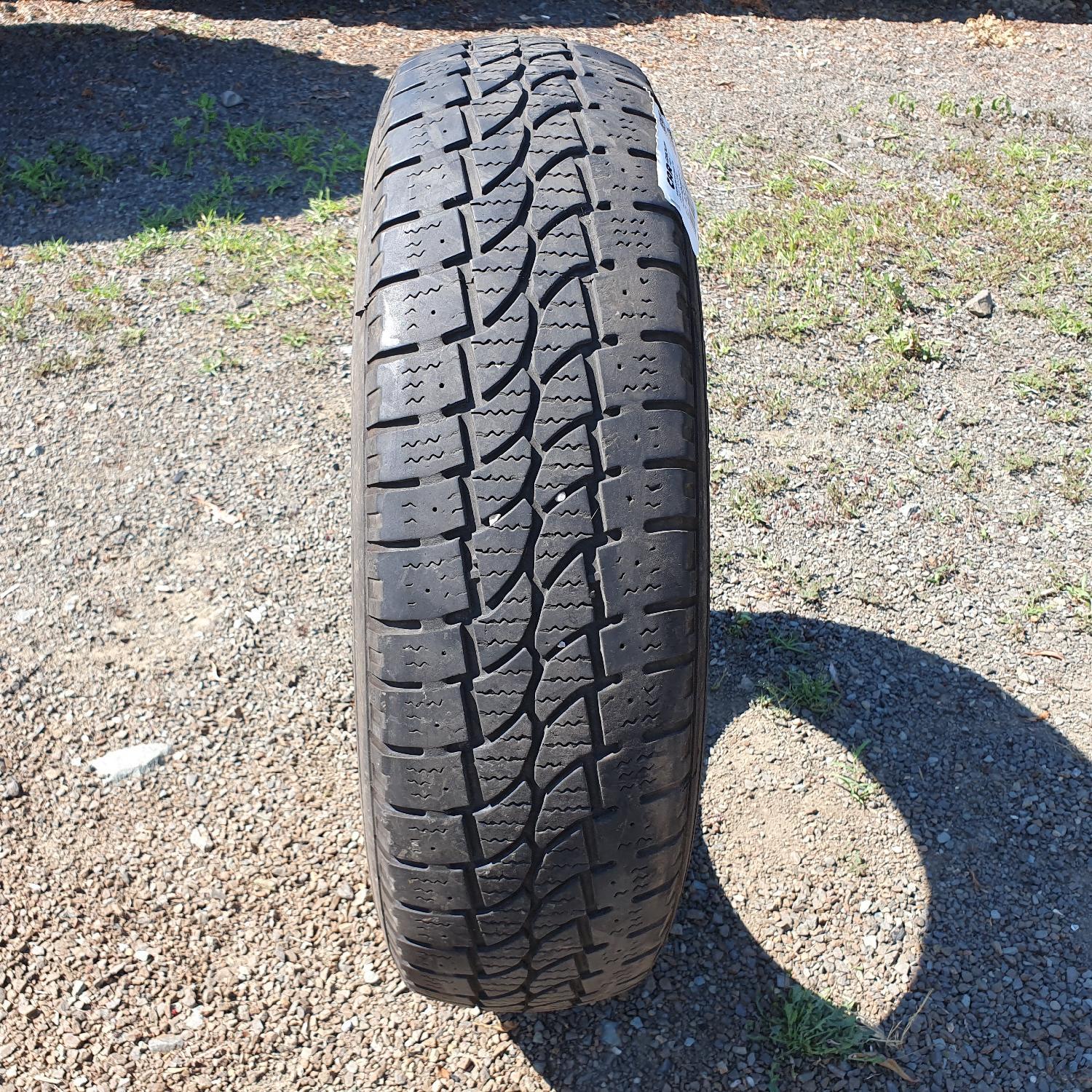  Cauciucuri 195/75R16  Taurus