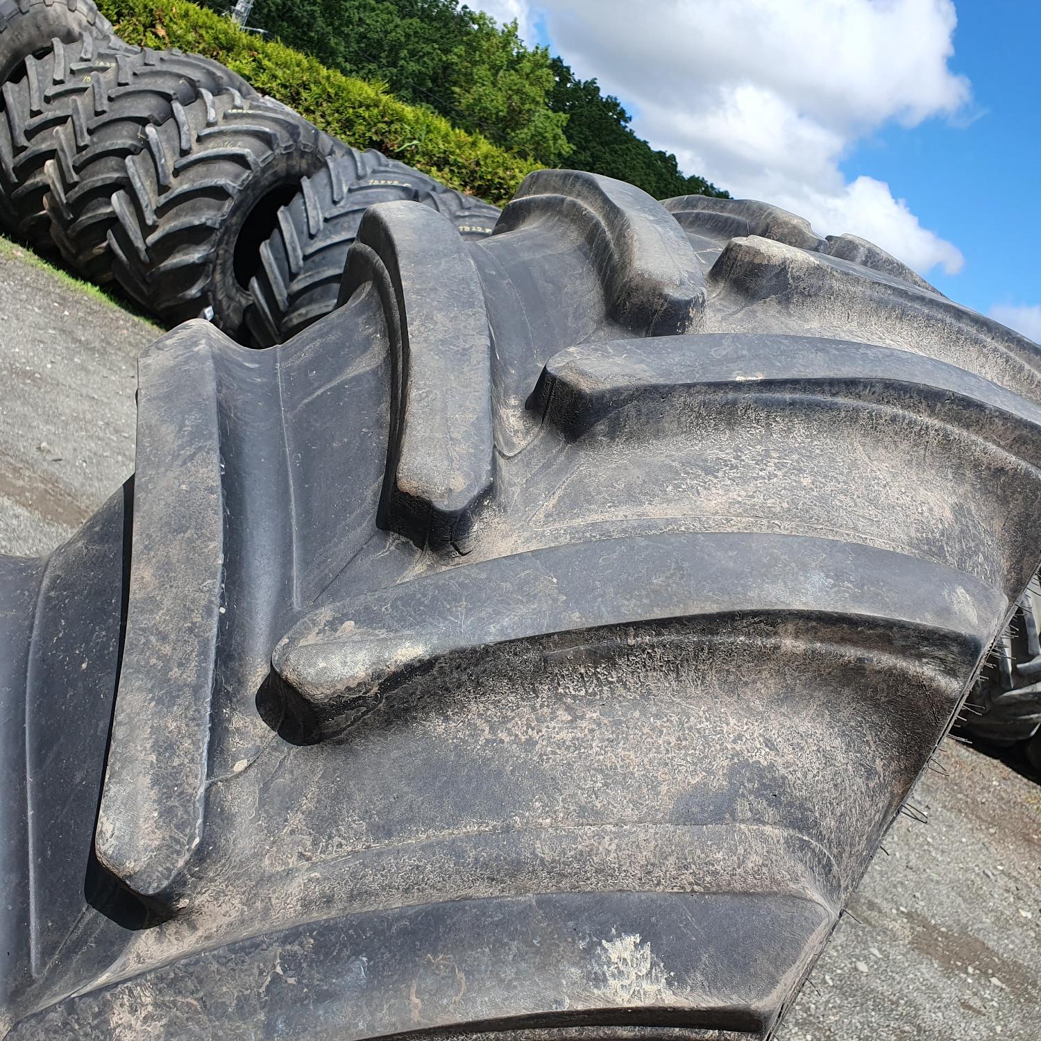  Cauciucuri 600/70R30  Ceat