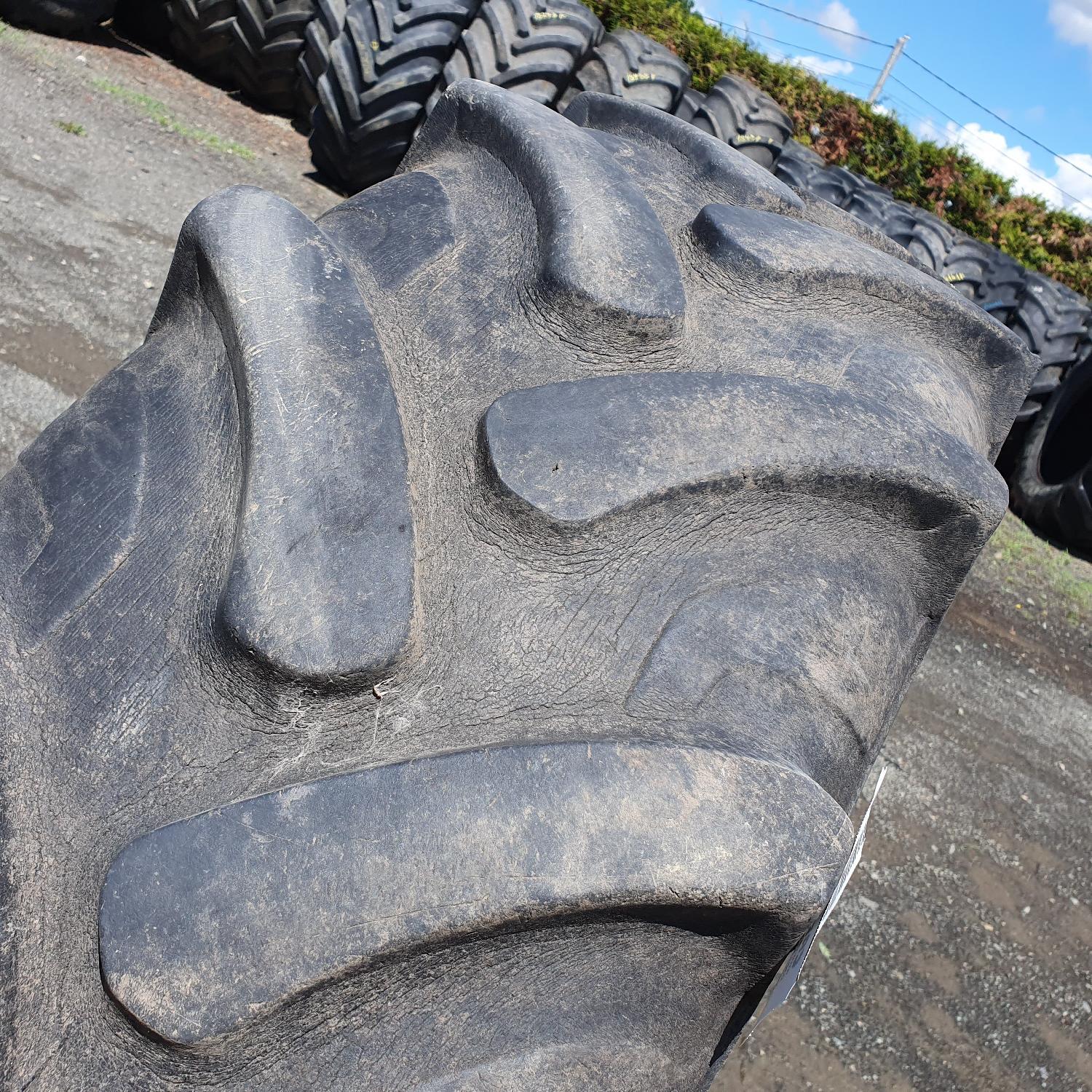  Cauciucuri 380/85R28 (14.9R28) Cultor