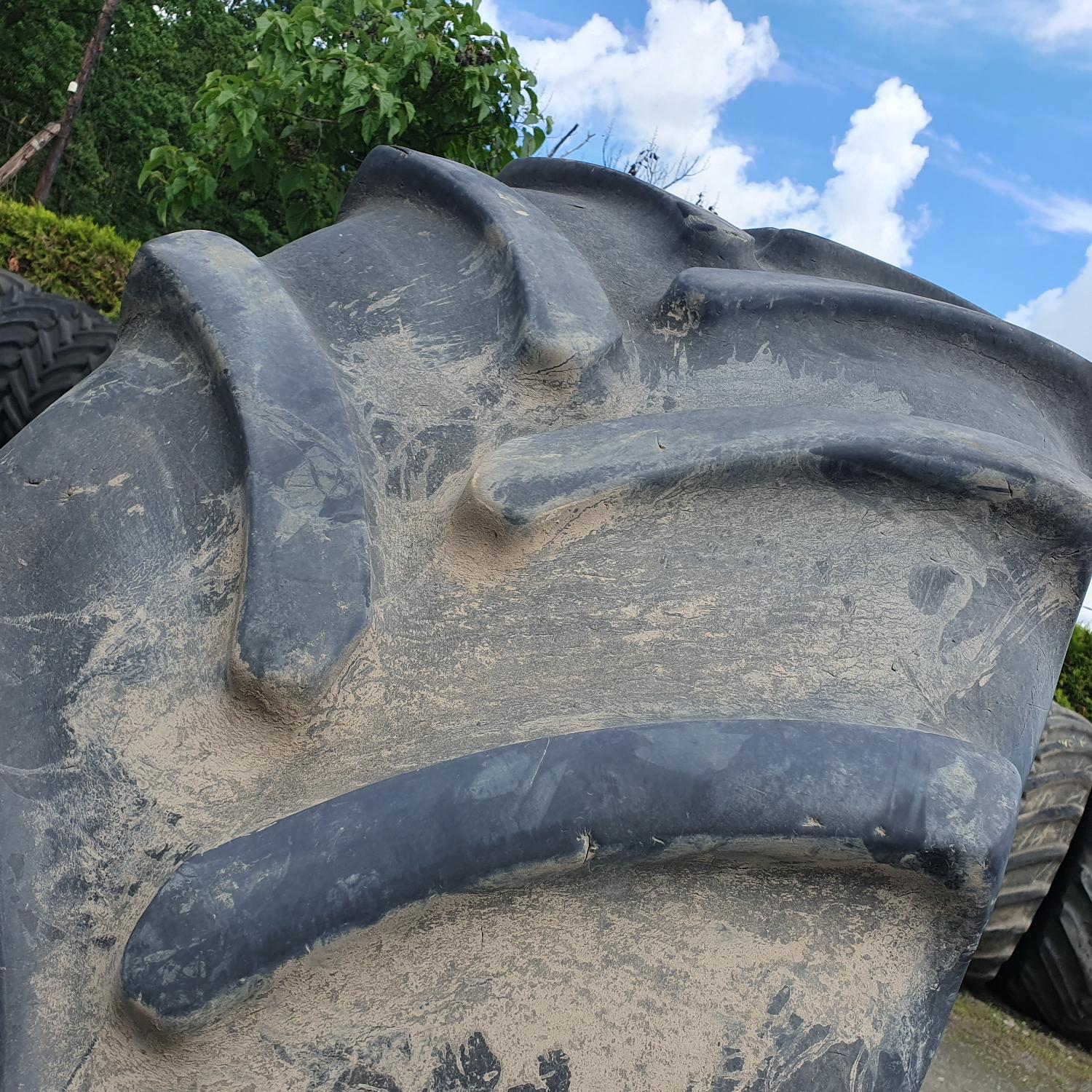  Cauciucuri 710/70R42  Firestone