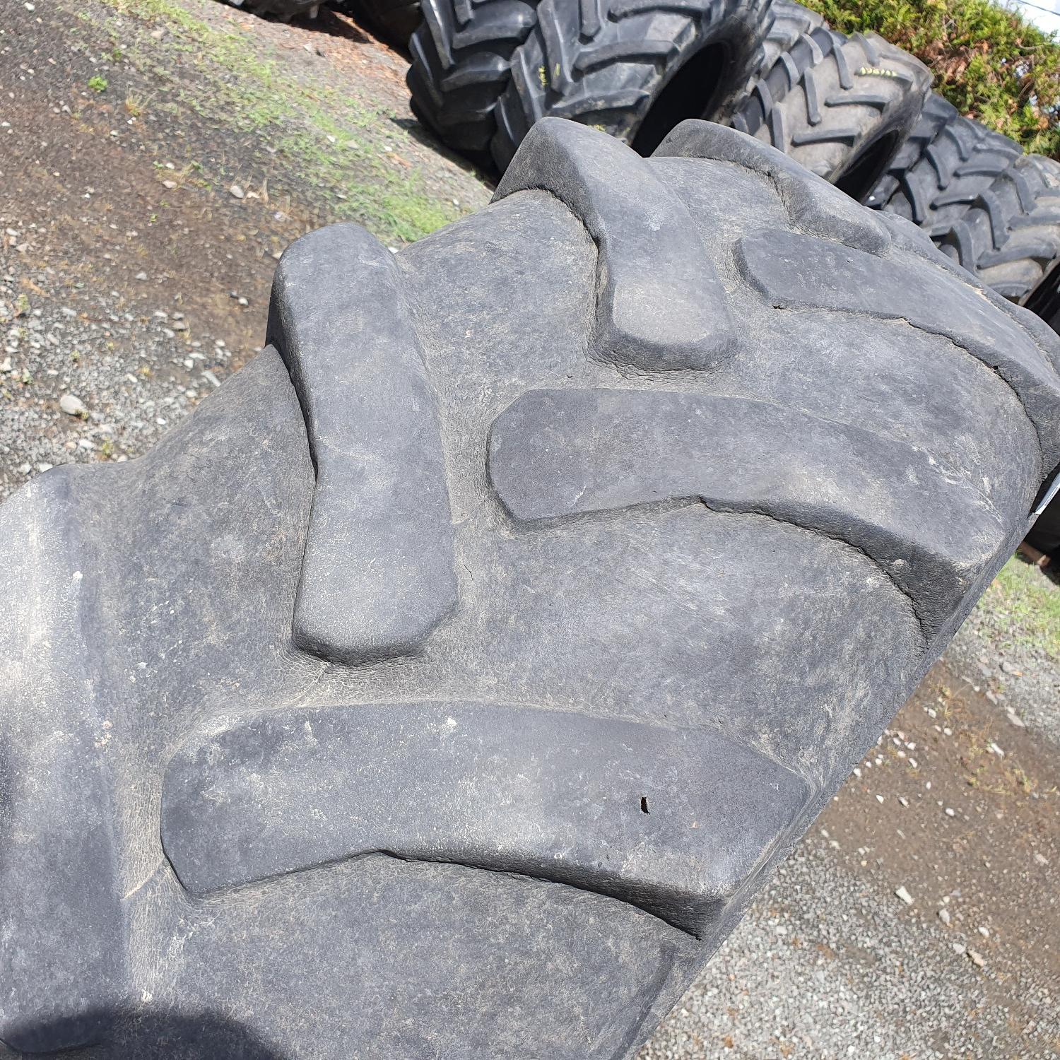  Cauciucuri 360/70R24  Belshina