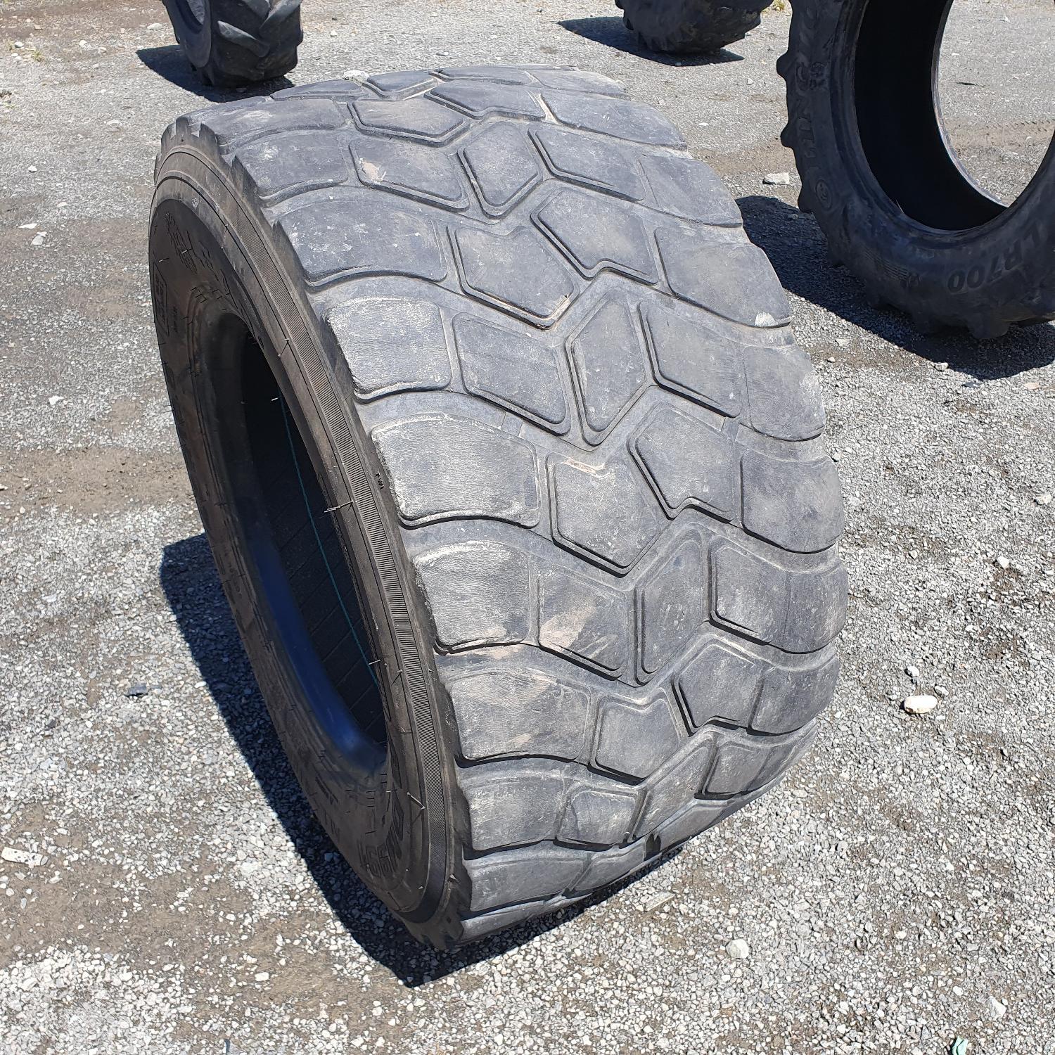  Cauciucuri 445/45R19.5  Leao