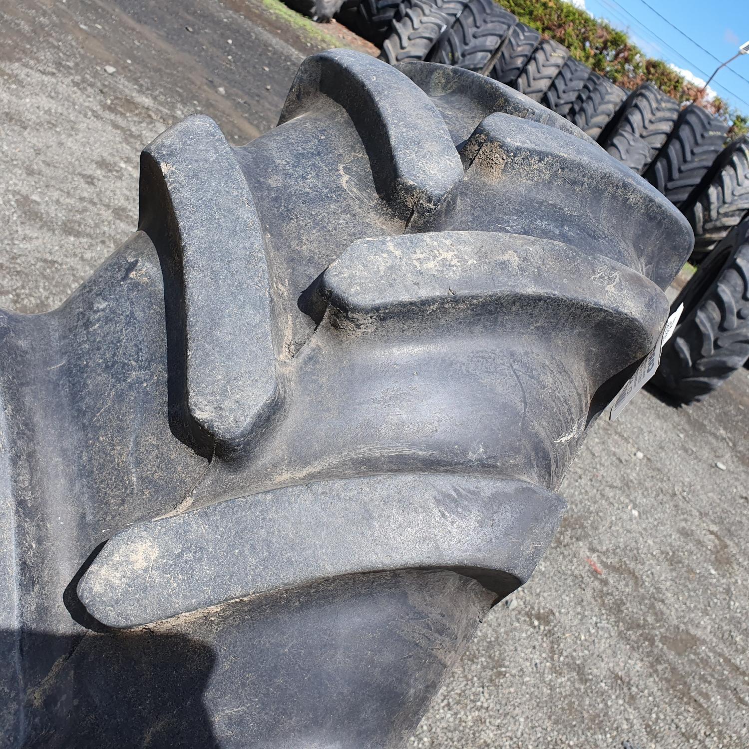  Cauciucuri 360/70R20  Voltyre