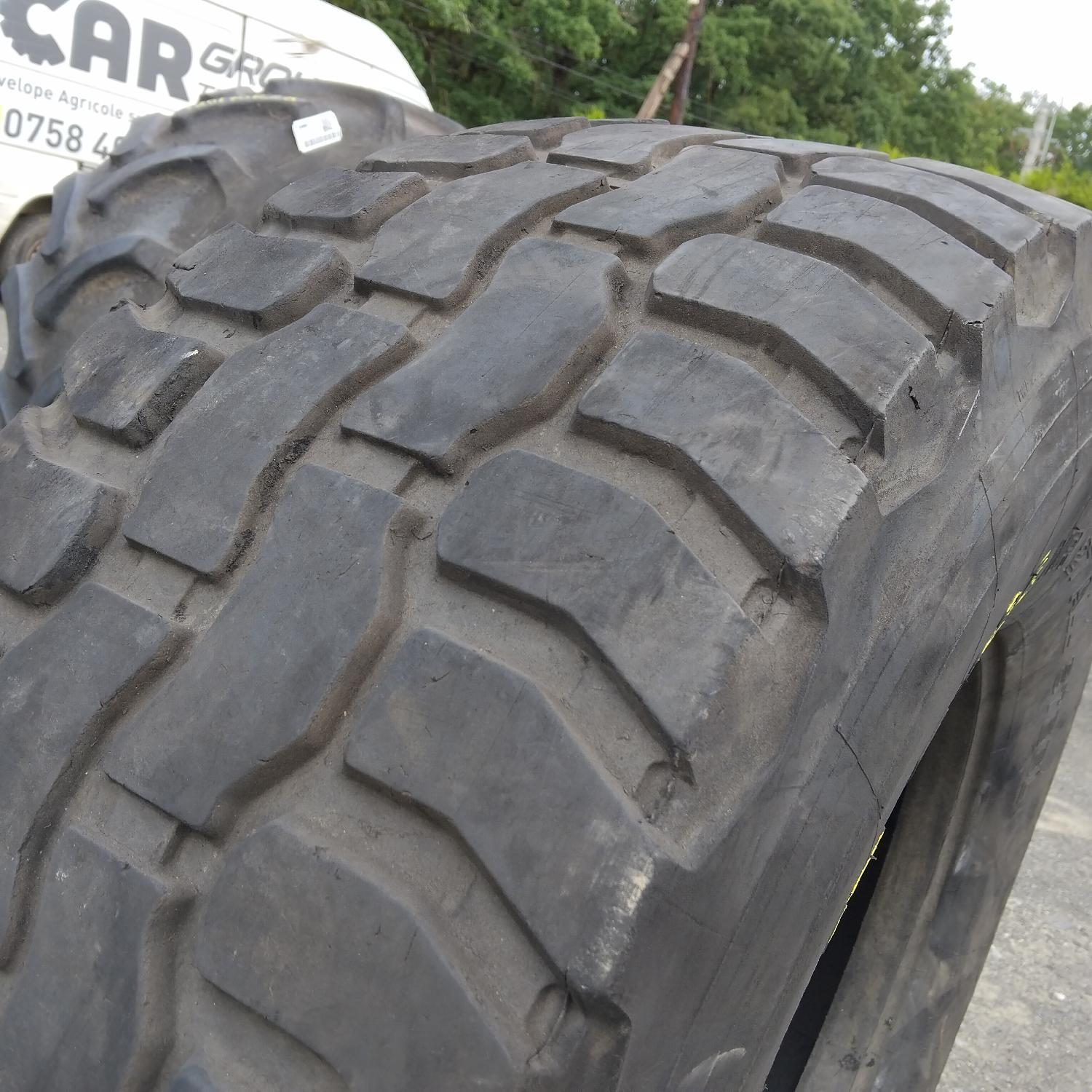  Cauciucuri 18R22.5 (445/65R22.5) Barum