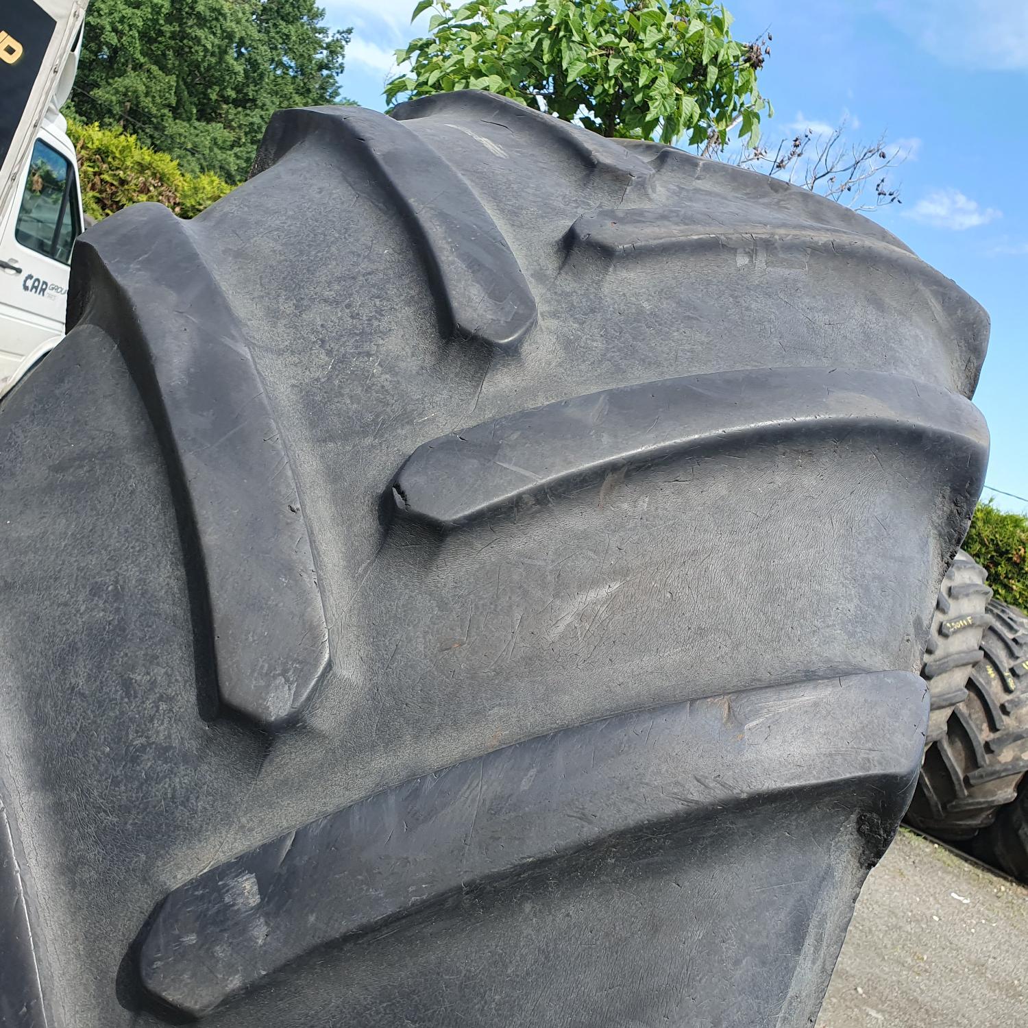  Cauciucuri 710/70R42  Michelin