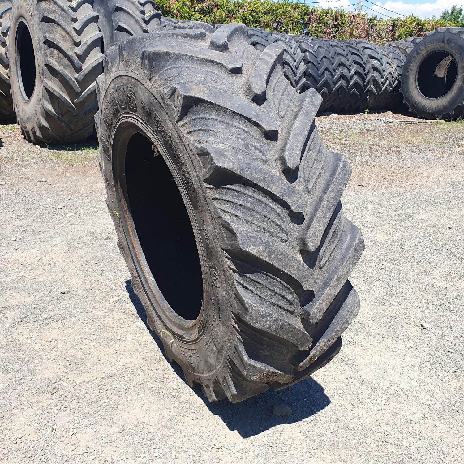  Cauciucuri 13.6R24 (340/85R24) Taurus