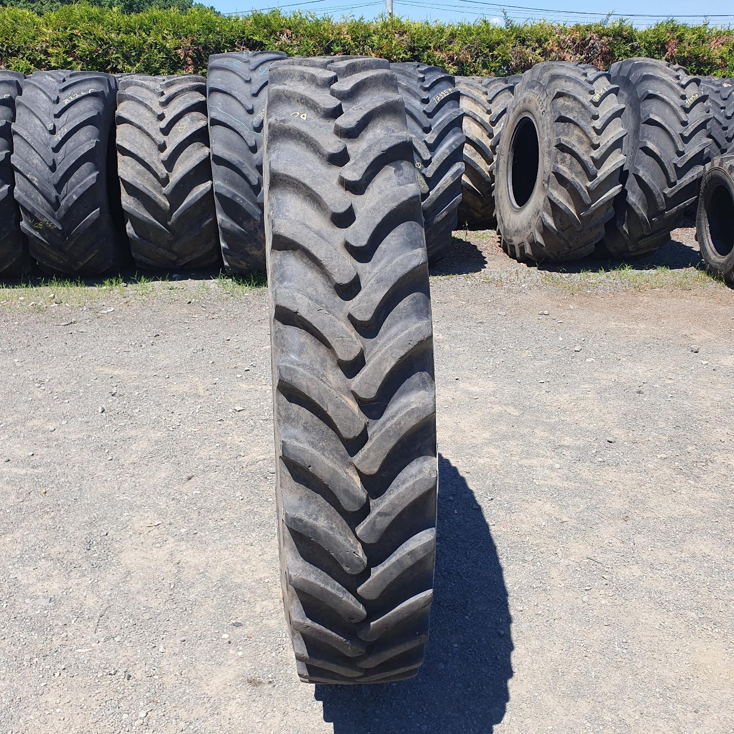  Cauciucuri 320/90R46  Galaxy