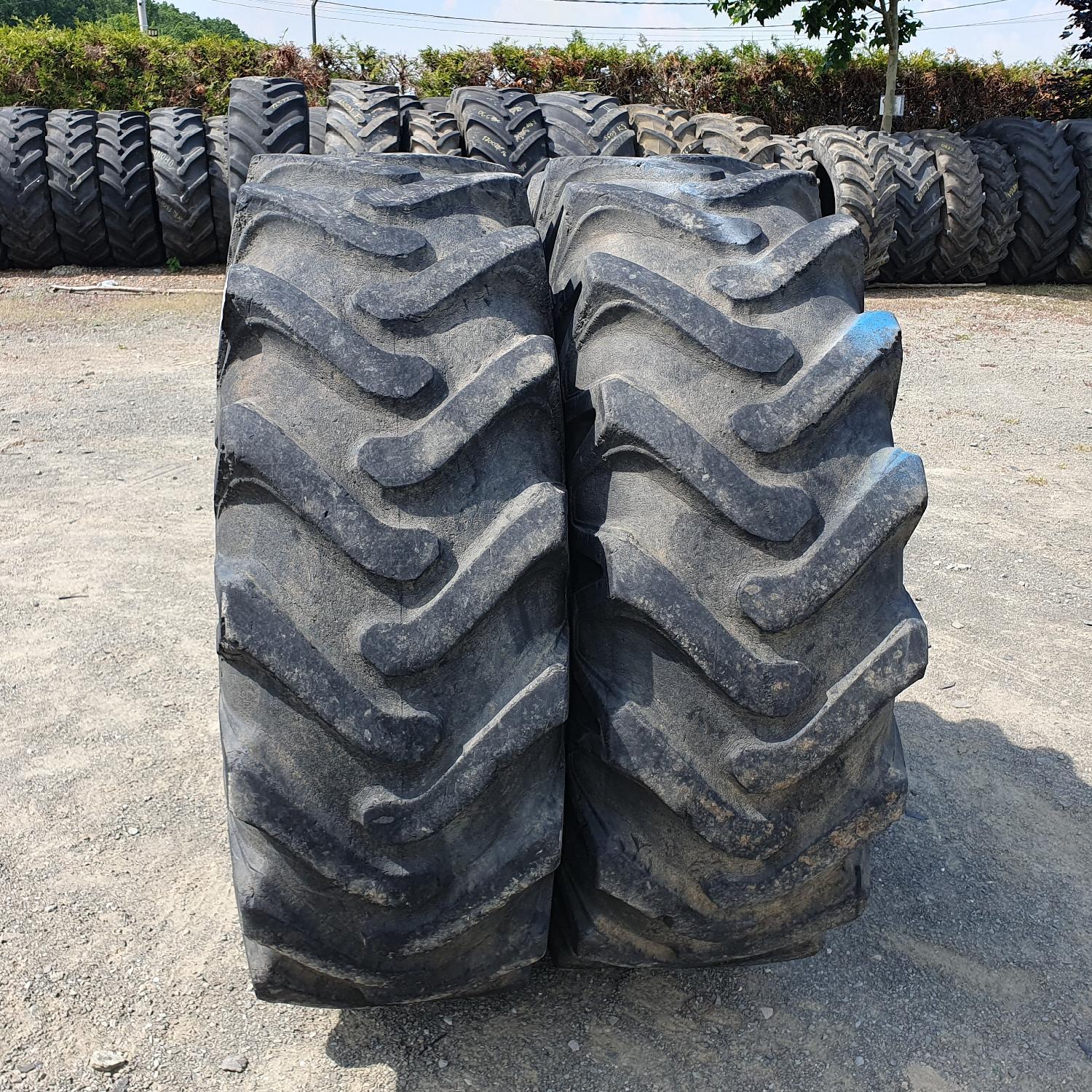  Cauciucuri 18.4-30 (460/85R30) Pirelli