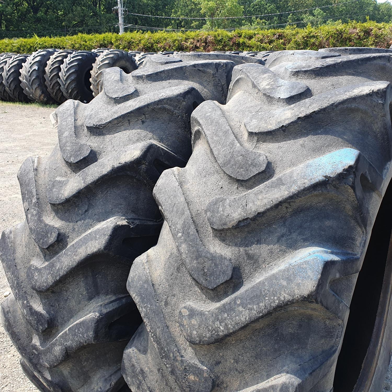  Cauciucuri 18.4-30 (460/85R30) Pirelli