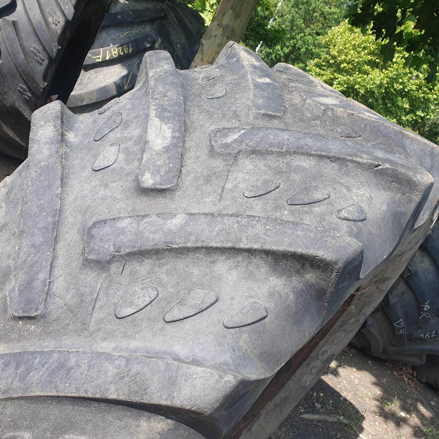  Cauciucuri 480/70R28  Kleber